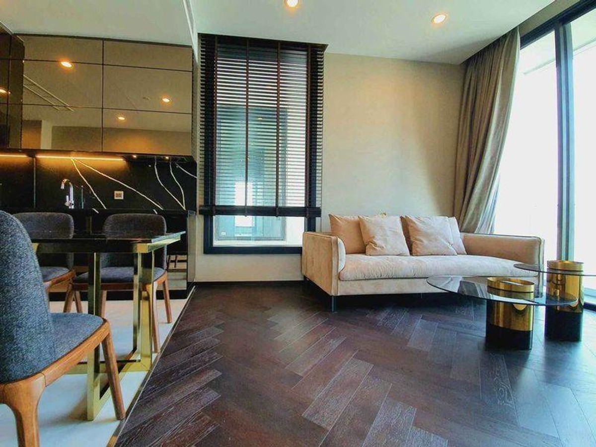 For RentCondoSukhumvit, Asoke, Thonglor : Luxury condo at The Esse Sukhumvit 36, convenient travel, close to BTS, shuttle available, beautiful room, fully furnished, ready to move in!!