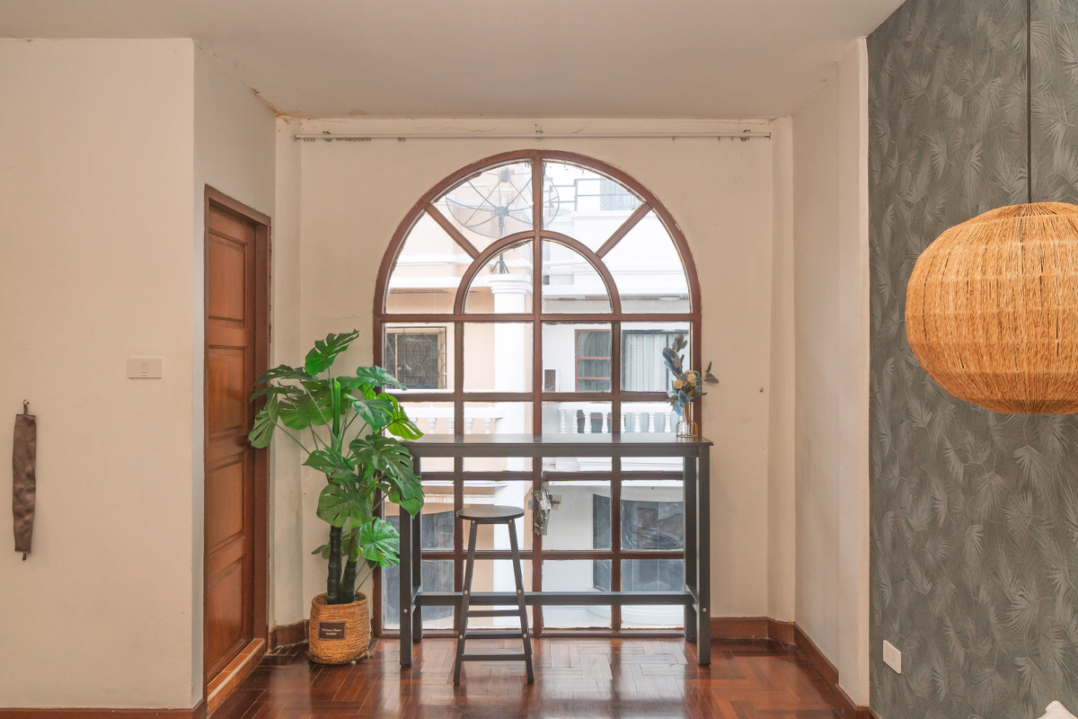 For RentTownhomeSukhumvit, Asoke, Thonglor : Townhome for rent Designed by architect With private rooftop, furniture ready to move in, Soi Thonglor Soi 25