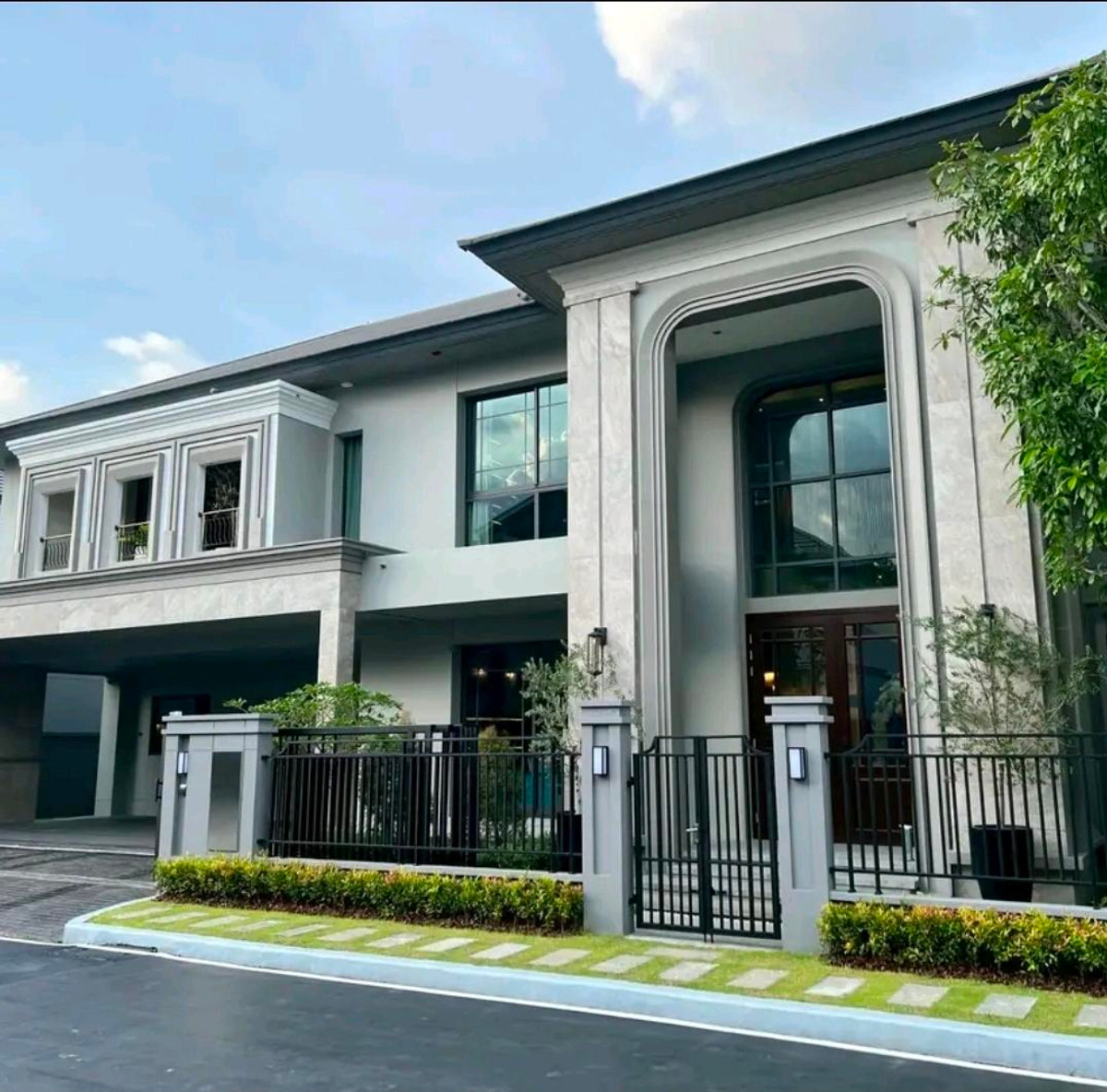 For SaleHouseBangna, Bearing, Lasalle : ขายบ้านเดี่ยว 510ตารางเมตร 4ห้องนอน 