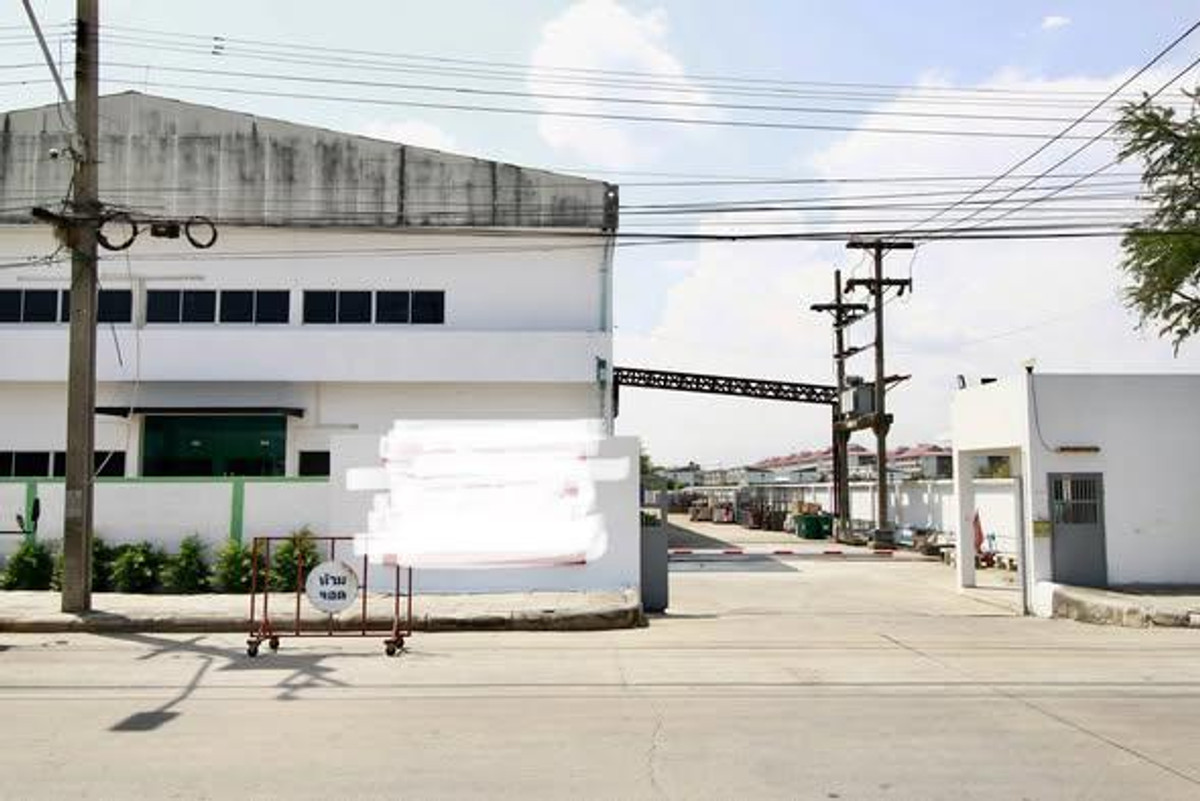 ให้เช่าโรงงานลาดกระบัง สุวรรณภูมิ : HR3006ขายและให้เช่าโรงงาน พื้นที่ 4 ไร่ ย่านลาดกระบัง (พื้นที่สีม่วง) มีใบ รง.4 เหมาะทำเป็นโรงงาน เดินทางสะดวก