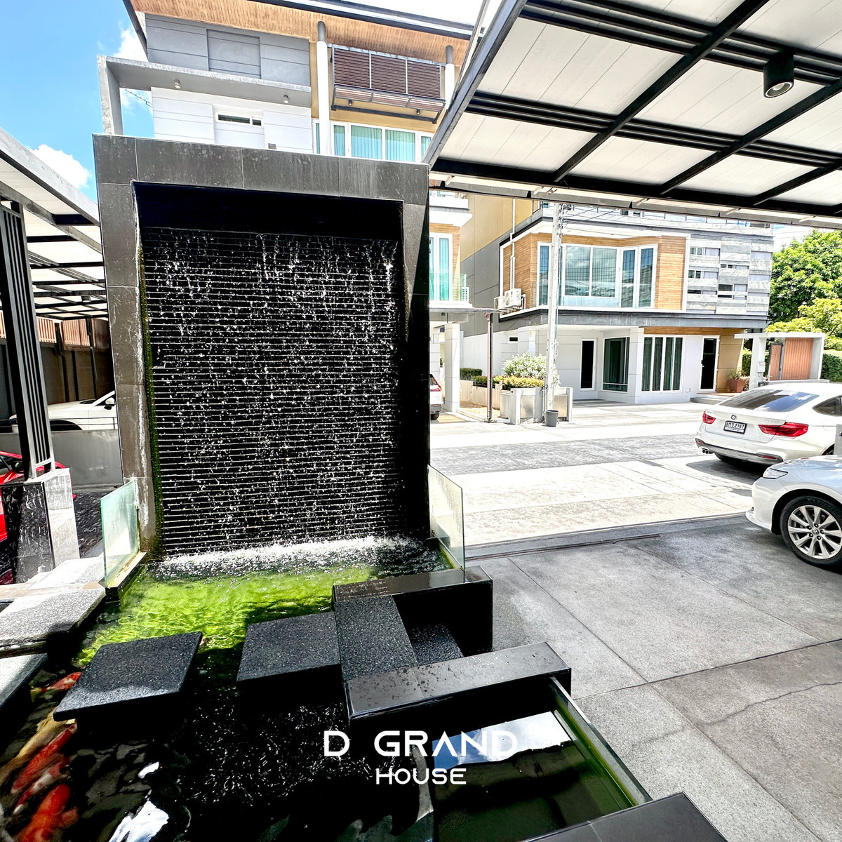 For SaleHouseLadprao, Central Ladprao : #Luxury house for sale, corner plot In the heart of early Lat Phrao, The Gallery House Pattern Project, Lat Phrao Soi 1