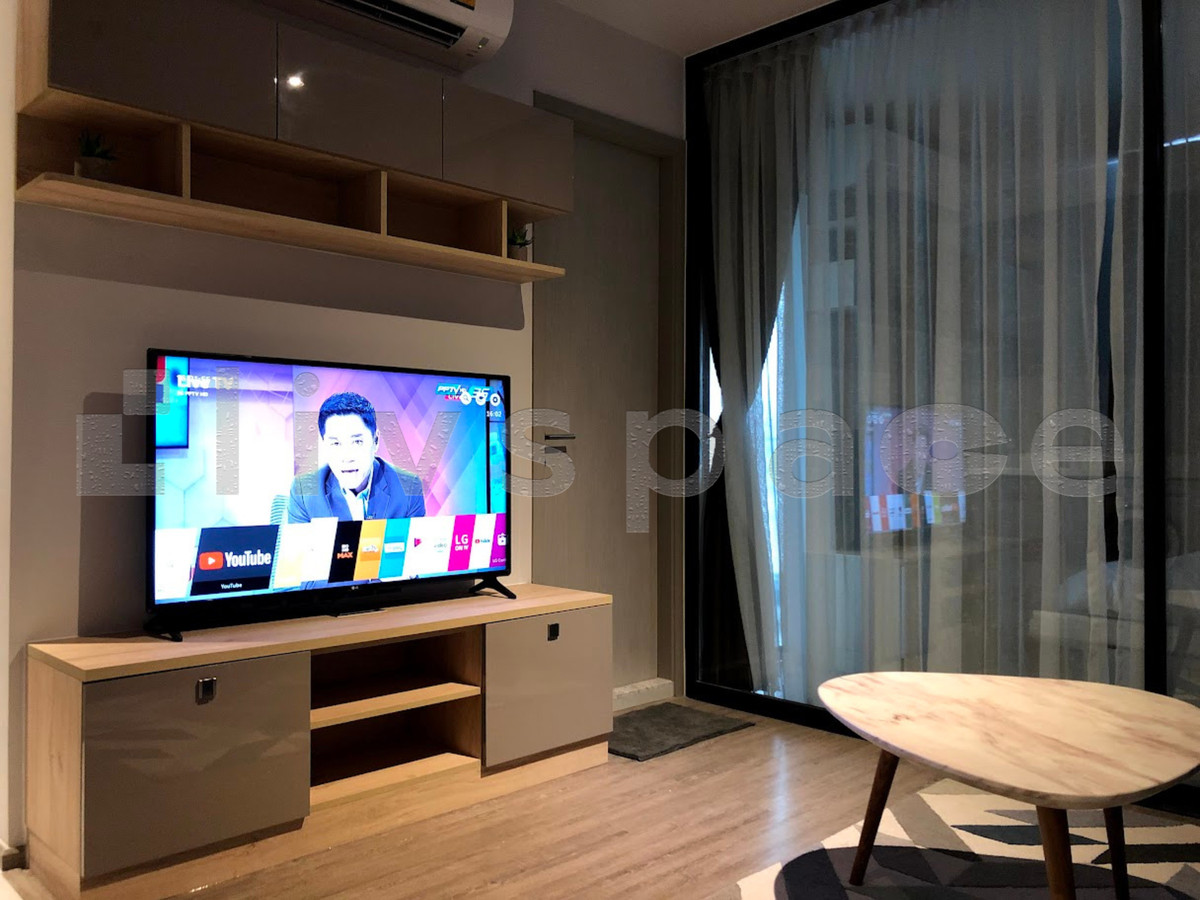 ให้เช่าคอนโดสุขุมวิท อโศก ทองหล่อ : ▚ LE201ツ สำหรับเช่า Rhythm Ekkamai 1 Bed 35 ตร.ม.! 💎 ราคาดีที่สุดในตลาด ห่าง BTS เอกมัยเพียง 350 ม. เฟอร์ครบพร้อมอยู่ เพียง 26,000!⭐