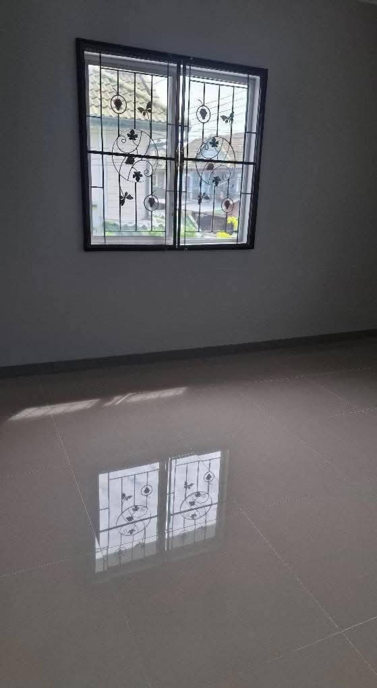 For SaleTownhomePathum Thani,Rangsit, Thammasat : For Sale Townhouse/Townhome  , Baan Pruksa 20 Lam Luk Ka Khlong 2 , corner unit , Khu Khot , Mueang Pathum Thani , Pathum Thani , CX-137180