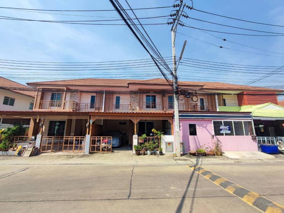 ขายทาวน์โฮมราษฎร์บูรณะ สุขสวัสดิ์ : ขายทาวน์เฮ้าส์/ทาวน์โฮม  ไอลีฟ ทาวน์ ประชาอุทิศ 90 บ้านคลองสวน เมืองสมุทรปราการ สมุทรปราการ CX-137694