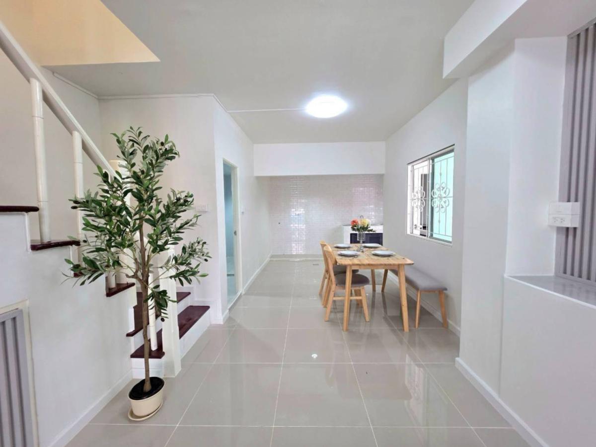 For SaleTownhomePathum Thani,Rangsit, Thammasat : For Sale Townhouse/Townhome  , Baan Phrueksa D , Khlong Sam , khlong Luang , Pathum Thani , CX-137473