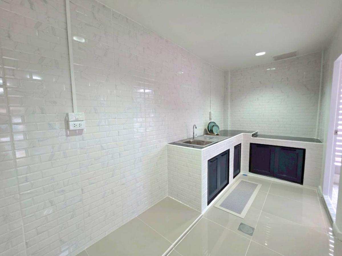 For SaleTownhomePathum Thani,Rangsit, Thammasat : For Sale Townhouse/Townhome  , Baan Phrueksa D , Khlong Sam , khlong Luang , Pathum Thani , CX-137473