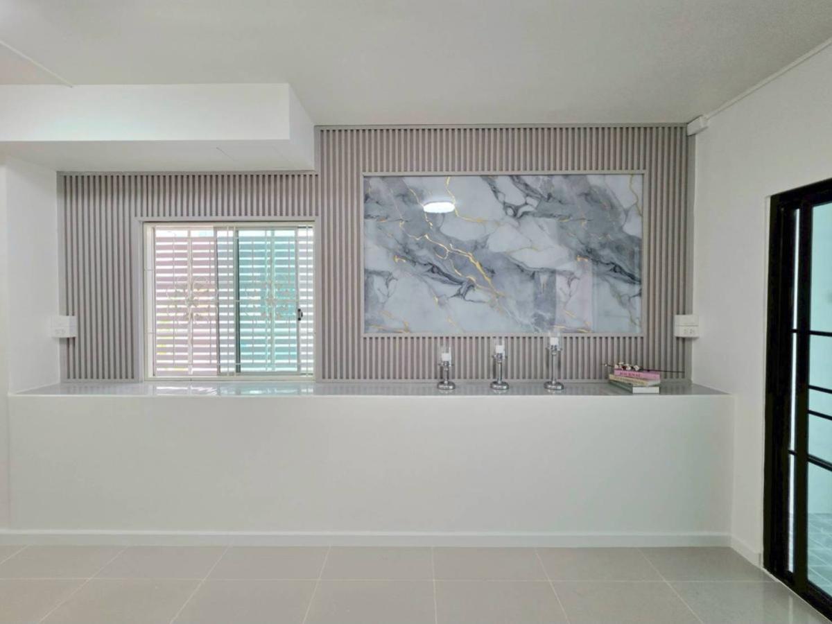 For SaleTownhomePathum Thani,Rangsit, Thammasat : For Sale Townhouse/Townhome  , Baan Phrueksa D , Khlong Sam , khlong Luang , Pathum Thani , CX-137473