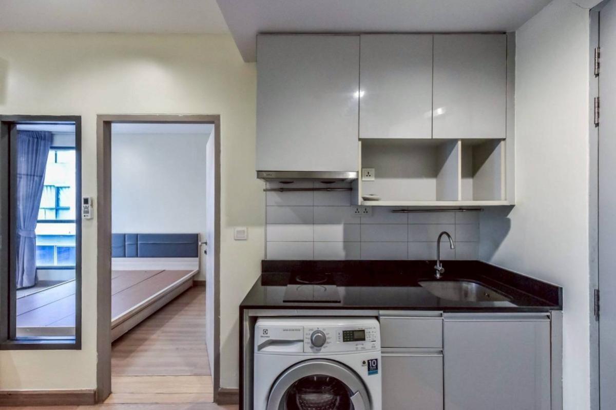 For SaleCondoRatchathewi,Phayathai : For Sale Condo , Ideo Mobi Phayathai , BTS-Phaya Thai , Thung Phaya Thai , Rat Thewi , Bangkok , CX-129574