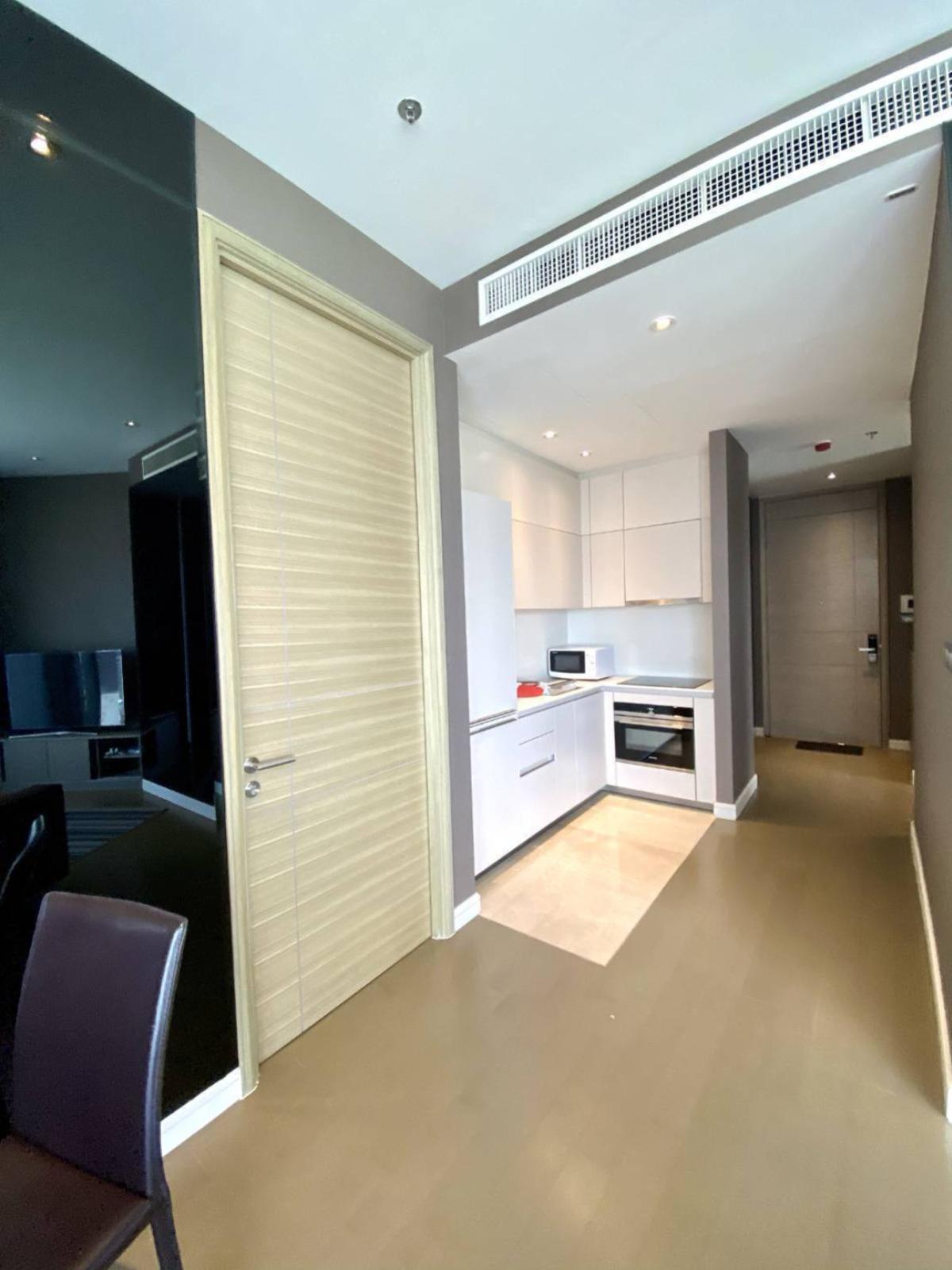 For SaleCondoWitthayu, Chidlom, Langsuan, Ploenchit : For Sale Condo , Magnolias Ratchadamri Boulevard , high floor , BTS-Ratchadamri , Lumpini , Pathum Wan , Bangkok , CX-137475