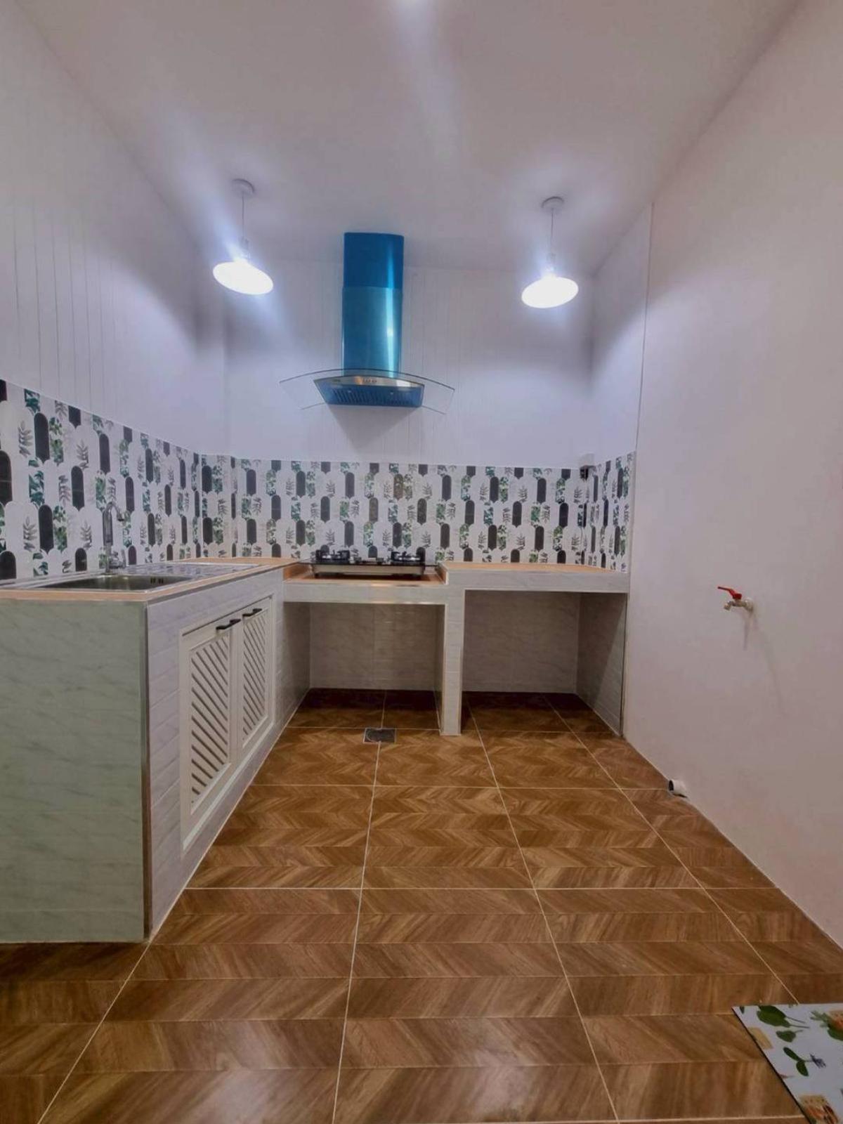 ขายทาวน์โฮมนนทบุรี บางใหญ่ บางบัวทอง : ขายทาวน์เฮ้าส์/ทาวน์โฮม  ดิเอมเมอรัลด์ พาร์ค 3 รีโนเวทใหม่ บางพลับ ปากเกร็ด นนทบุรี CX-137512