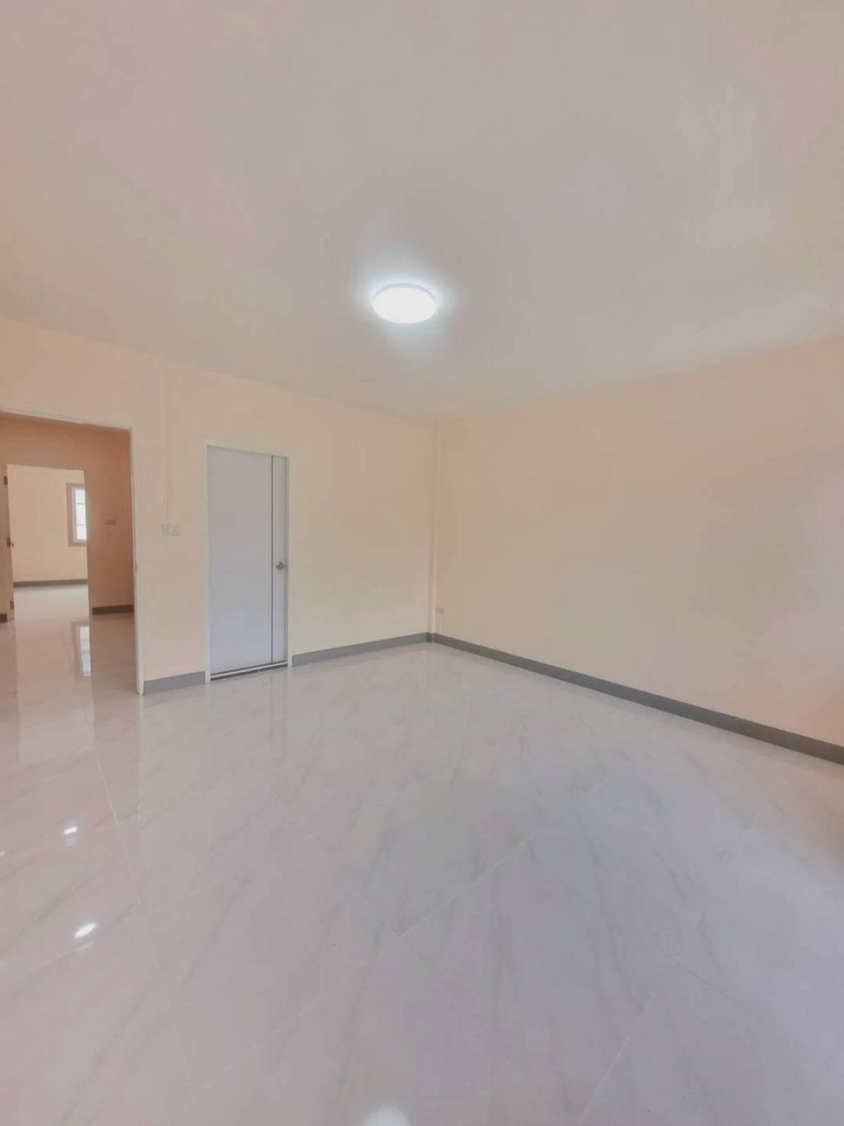 ขายทาวน์โฮมนนทบุรี บางใหญ่ บางบัวทอง : ขายทาวน์เฮ้าส์/ทาวน์โฮม  ดิเอมเมอรัลด์ พาร์ค 3 รีโนเวทใหม่ บางพลับ ปากเกร็ด นนทบุรี CX-137512