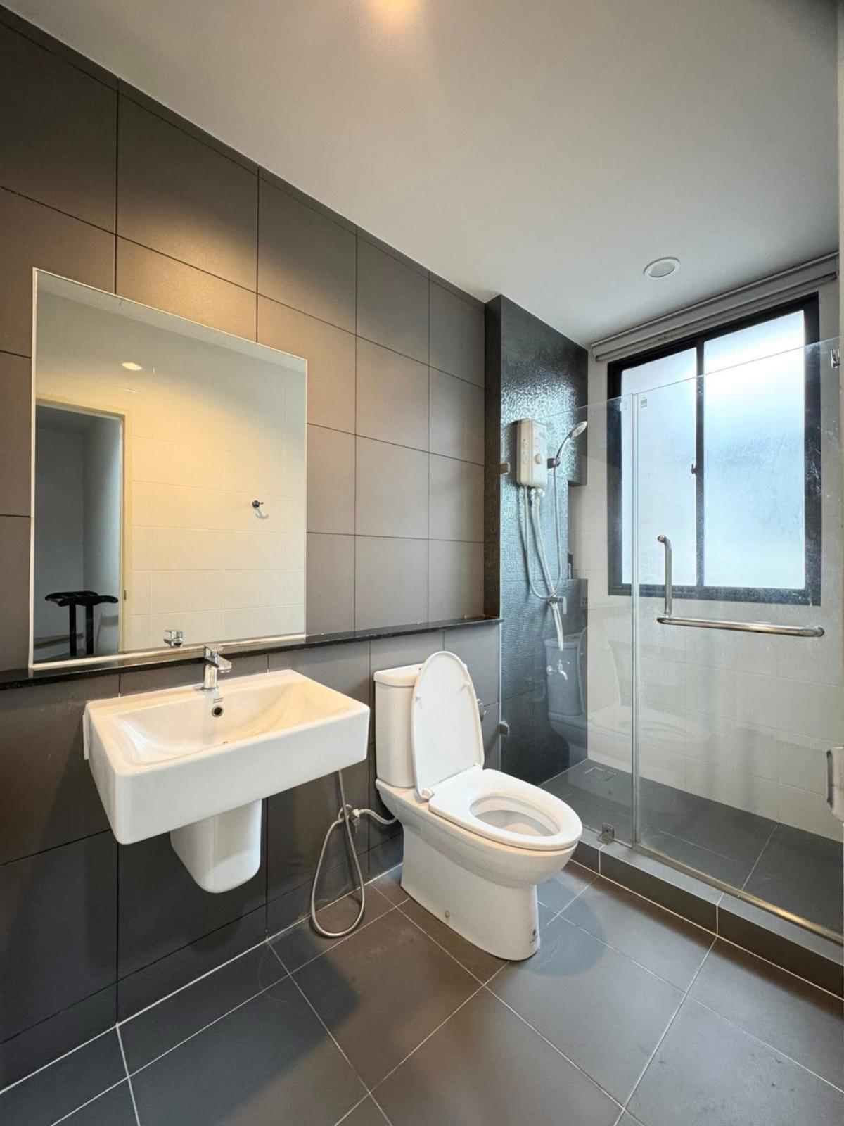 ขายทาวน์โฮมเสรีไทย-นิด้า : ขายทาวน์เฮ้าส์/ทาวน์โฮม  บ้านกลางเมือง ลาดพร้าว - เสรีไทย คันนายาว เขต คันนายาว กรุงเทพ CX-137186