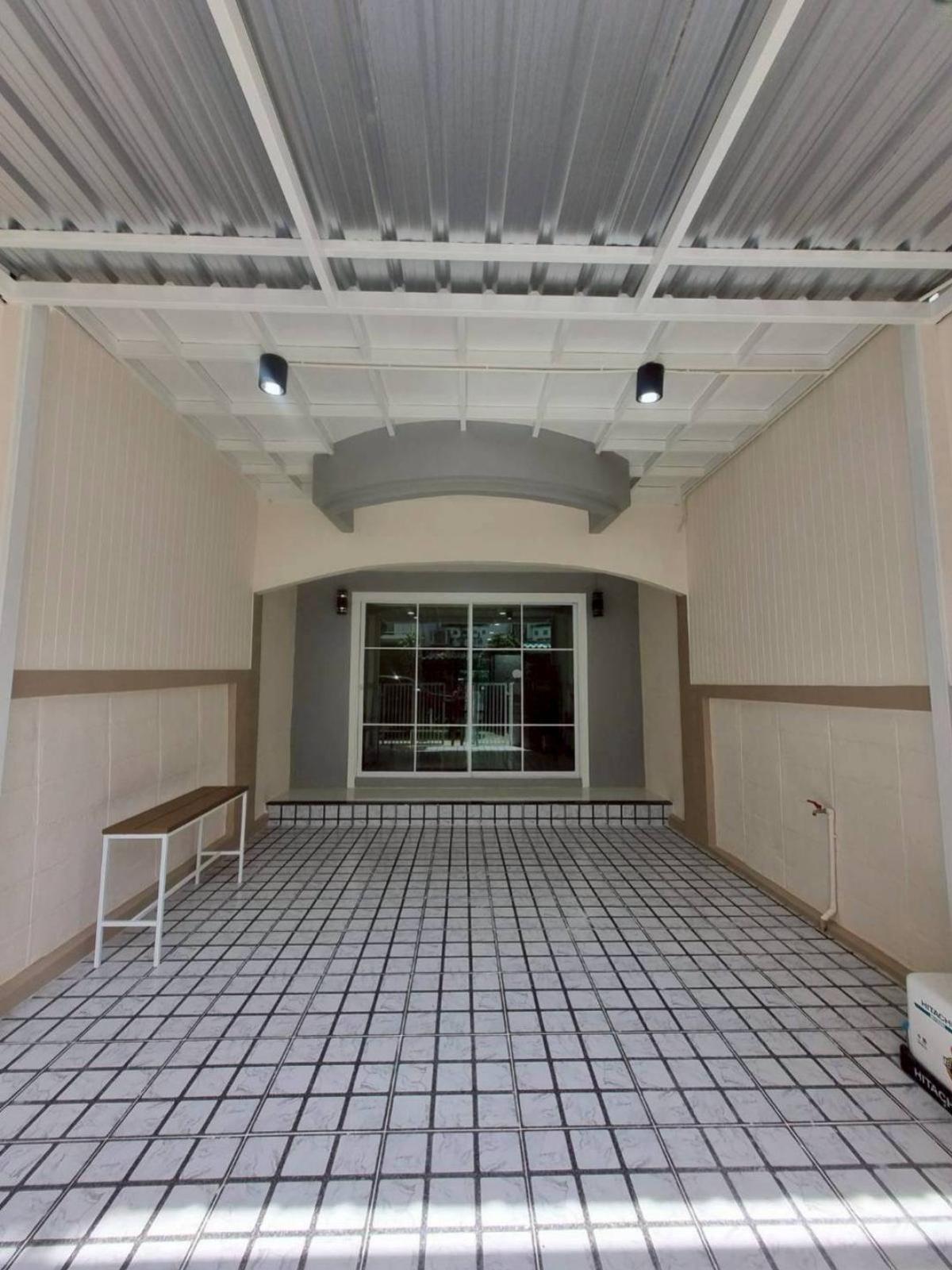 ขายทาวน์โฮมนนทบุรี บางใหญ่ บางบัวทอง : ขายทาวน์เฮ้าส์/ทาวน์โฮม นันทิชา 4 รีโนเวทใหม่ ไทรน้อย ไทรน้อย นนทบุรี CX-137526