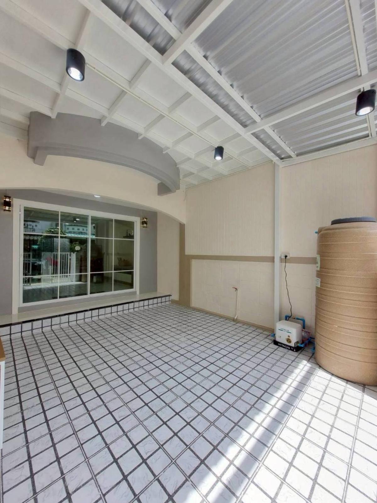 ขายทาวน์โฮมนนทบุรี บางใหญ่ บางบัวทอง : ขายทาวน์เฮ้าส์/ทาวน์โฮม นันทิชา 4 รีโนเวทใหม่ ไทรน้อย ไทรน้อย นนทบุรี CX-137526