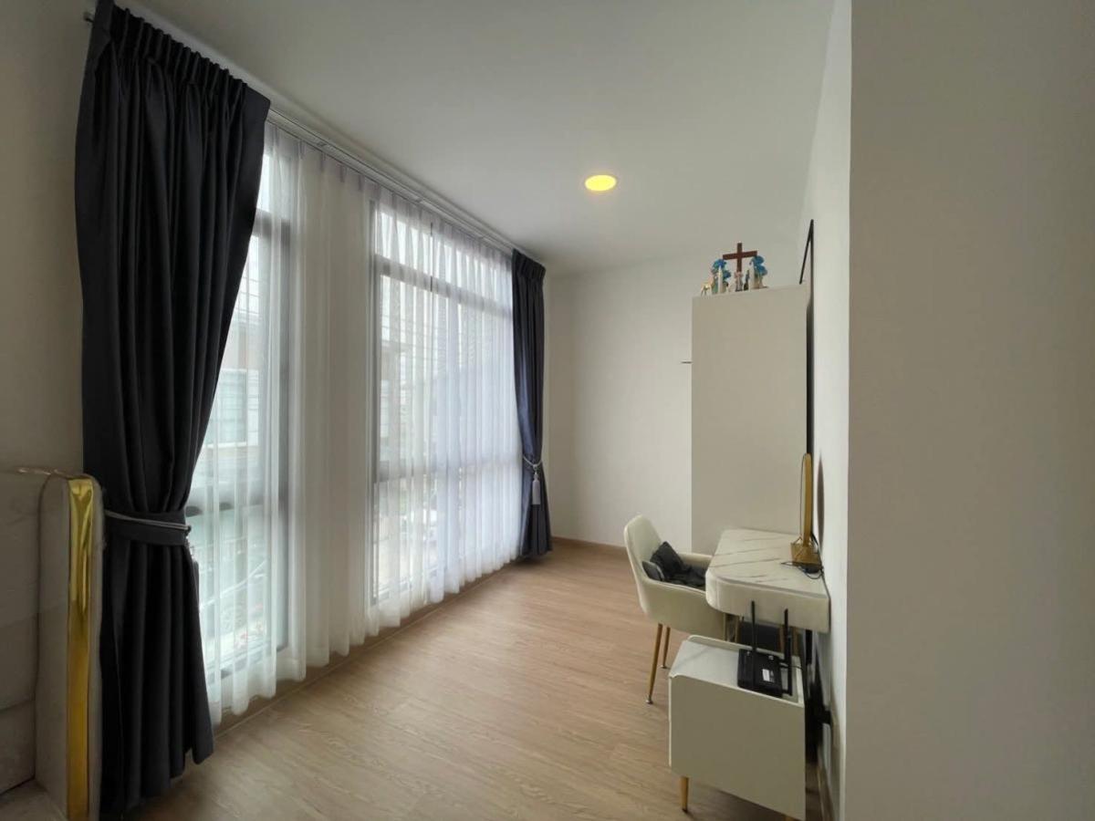 For SaleTownhomePathum Thani,Rangsit, Thammasat : For Sale Townhouse/Townhome  , Beyond Town Latlumkaeo , Rahaeng , Lat Lum Kaeo , Pathum Thani , CX-136958