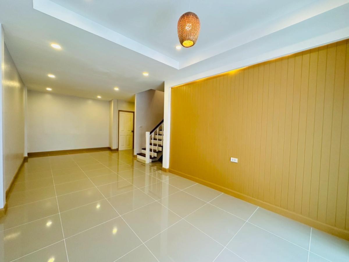 ขายทาวน์โฮมนนทบุรี บางใหญ่ บางบัวทอง : ขายทาวน์เฮ้าส์/ทาวน์โฮม  อักษรา บางบัวทอง บางบัวทอง บางบัวทอง นนทบุรี CX-137077