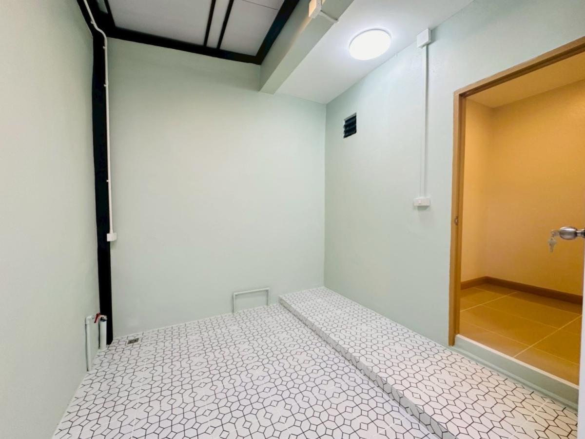 ขายทาวน์โฮมนนทบุรี บางใหญ่ บางบัวทอง : ขายทาวน์เฮ้าส์/ทาวน์โฮม  อักษรา บางบัวทอง บางบัวทอง บางบัวทอง นนทบุรี CX-137077