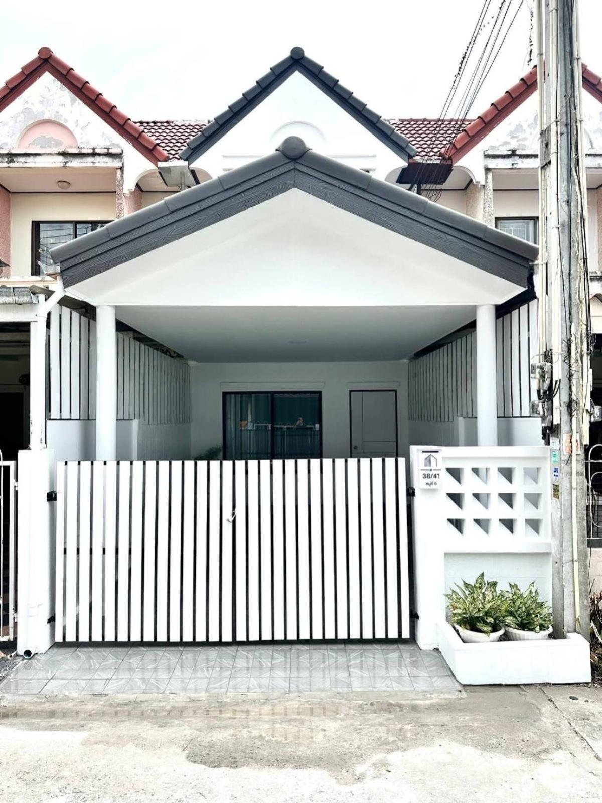 ขายทาวน์โฮมพระราม 2 บางขุนเทียน : ขายทาวน์เฮ้าส์/ทาวน์โฮม  บ้านงามเจริญ 4 รีโนเวทใหม่ ท่าข้าม เขต บางขุนเทียน กรุงเทพ CX-137071