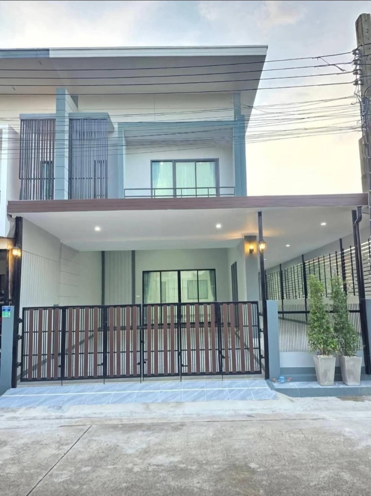 For SaleTownhomeRathburana, Suksawat : For Sale Suksamran Cool Pracha Uthit​ 90 , wide frontage , Thung Khu , Thung Khu , Bangkok , CX-136974