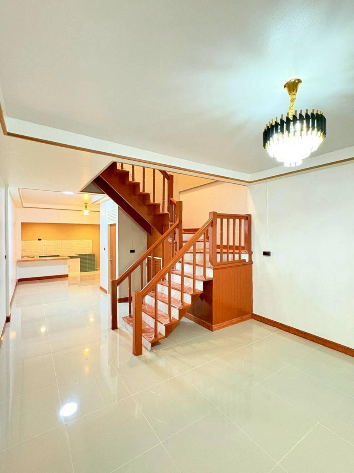 ขายทาวน์โฮมพุทธมณฑล ศาลายา : ขายทาวน์เฮ้าส์/ทาวน์โฮม  บ้านบุศรินทร์ ปิ่นเกล้า รีโนเวทใหม่ กระทุ่มล้ม สามพราน นครปฐม CX-136983