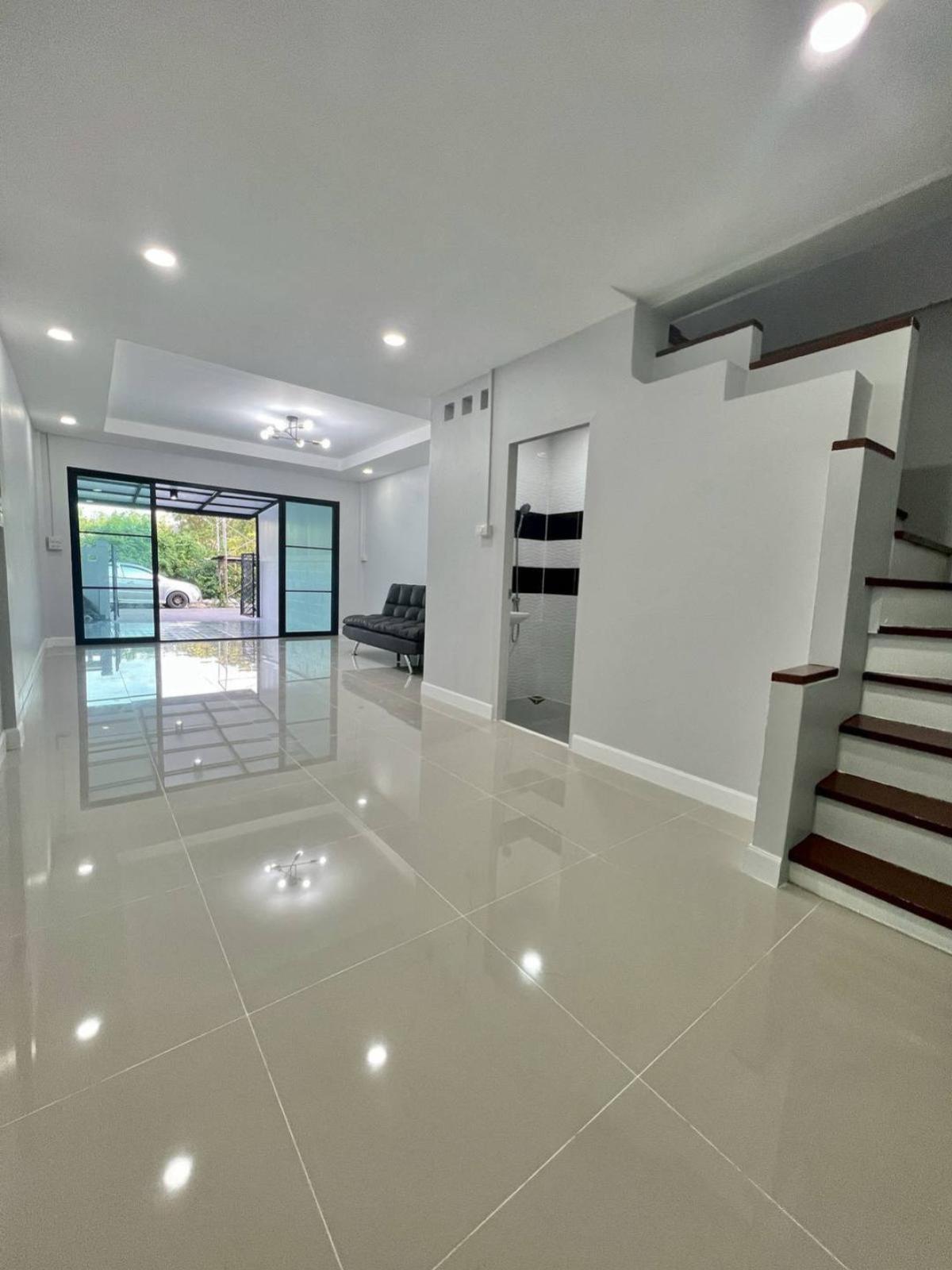 ขายทาวน์โฮมนนทบุรี บางใหญ่ บางบัวทอง : ขายทาวน์เฮ้าส์/ทาวน์โฮม  บ้านบุษกร-รัตติยา รีโนเวทใหม่ MRT-คลองบางไผ่ บางบัวทอง บางบัวทอง นนทบุรี CX-136949