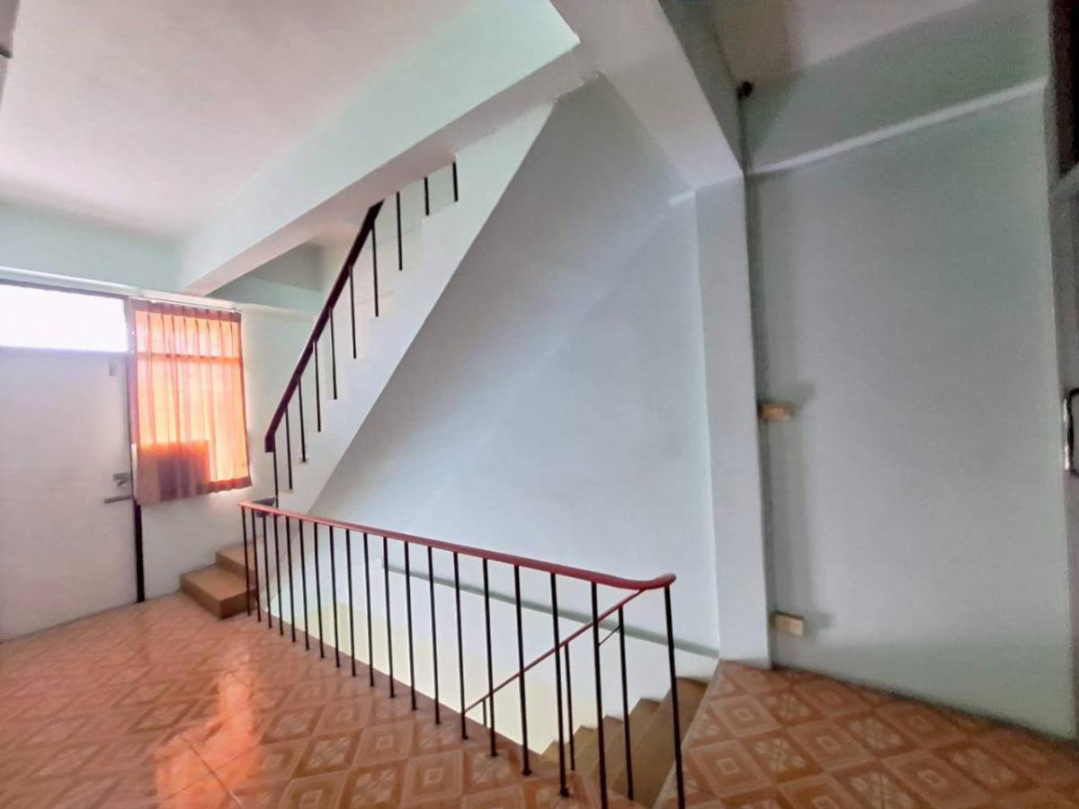 ขายอาคารพาณิชย์พัทยา บางแสน ชลบุรี สัตหีบ : ขายอาคารพานิชย์ แหลมฉบัง ชั้นสูง ทุ่งสุขลา ศรีราชา ชลบุรี CX-137091