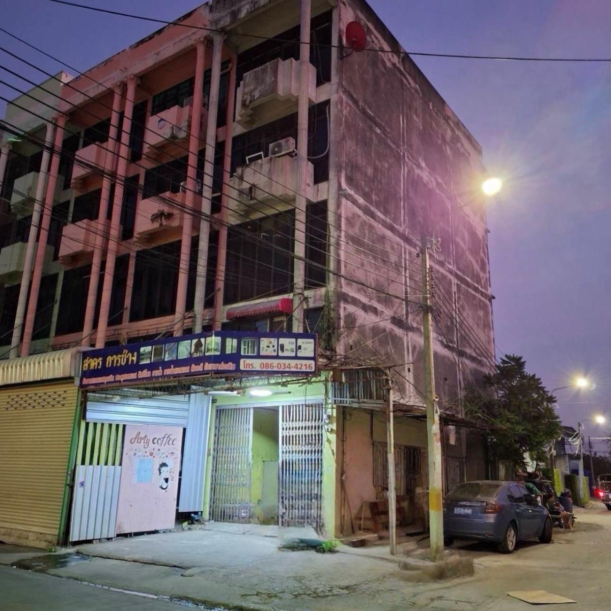 For SaleShop HouseSamut Prakan,Samrong : For Sale Land with buildings, Sri Dan 3 (corner) , Samrong Nuea , Mueang Samut Prakan , Samut Prakarn , CX-137107