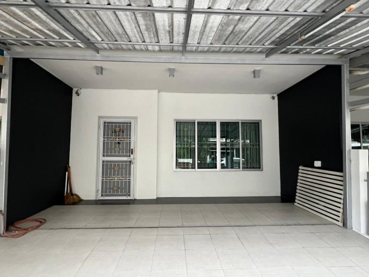 ขายทาวน์โฮมลาดกระบัง สุวรรณภูมิ : ขายทาวน์เฮ้าส์/ทาวน์โฮม  เดอะคอนเนค 15 อ่อนนุช ประเวศ เขต ประเวศ กรุงเทพ CX-137078