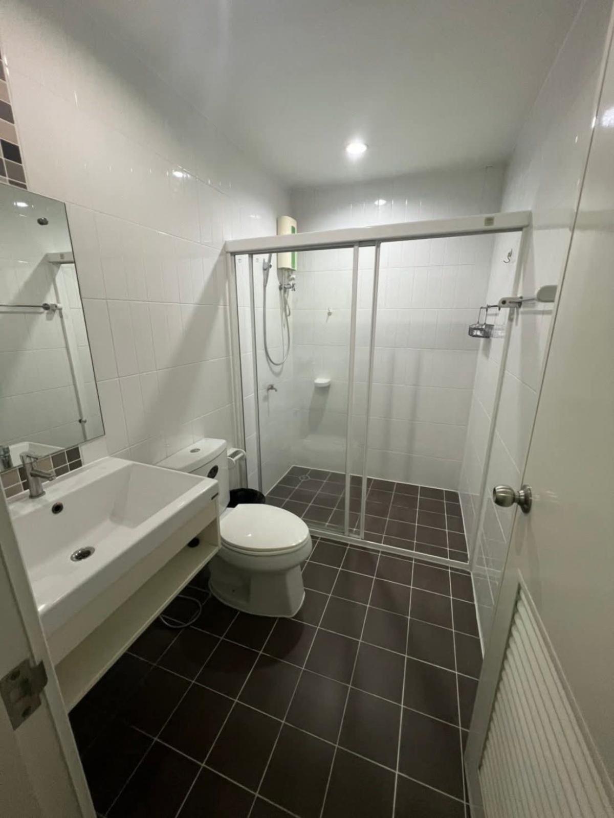 ขายทาวน์โฮมลาดกระบัง สุวรรณภูมิ : ขายทาวน์เฮ้าส์/ทาวน์โฮม  เดอะคอนเนค 15 อ่อนนุช ประเวศ เขต ประเวศ กรุงเทพ CX-137078