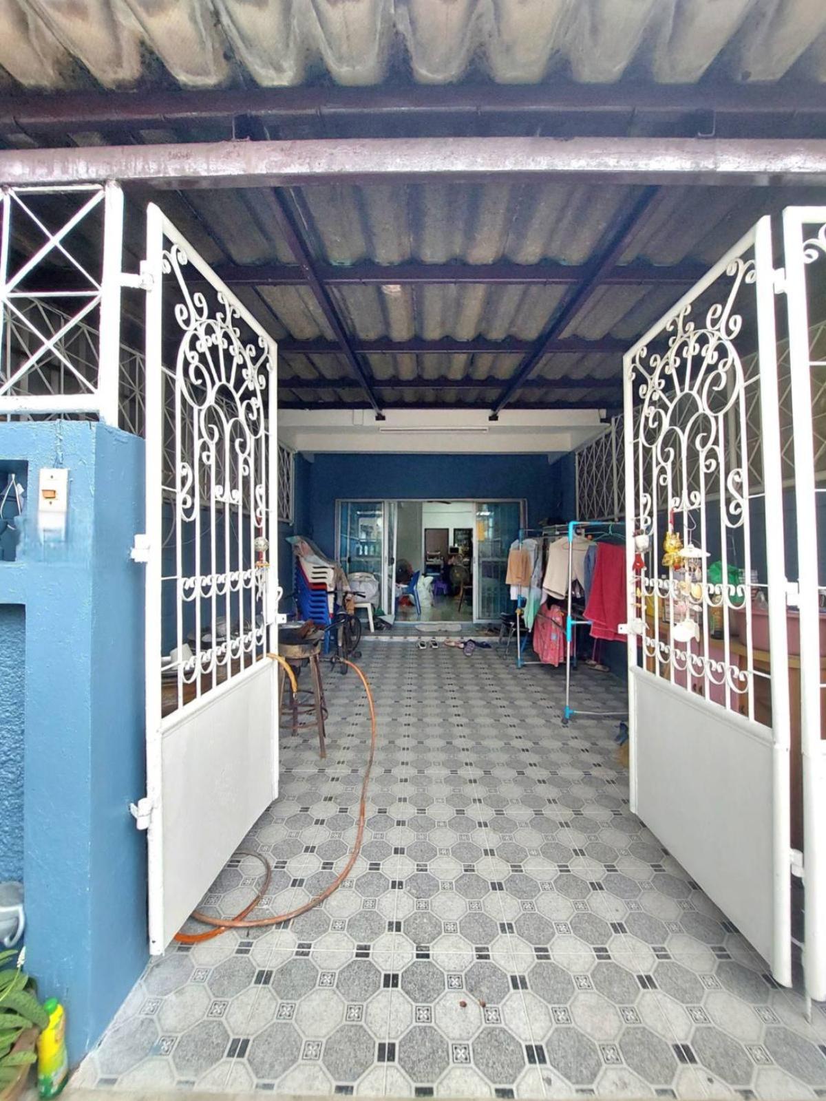 For SaleTownhomeRama 2, Bang Khun Thian : For Sale Townhouse/Townhome  , Sinthawee Ngam Charoen , newly renovated , Tha Kham , Bang Khun Thian , Bangkok , CX-137072