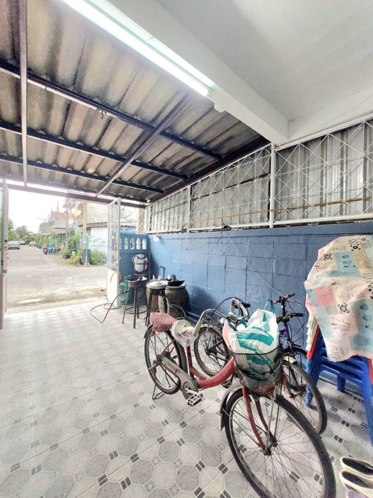 For SaleTownhomeRama 2, Bang Khun Thian : For Sale Townhouse/Townhome  , Sinthawee Ngam Charoen , newly renovated , Tha Kham , Bang Khun Thian , Bangkok , CX-137072