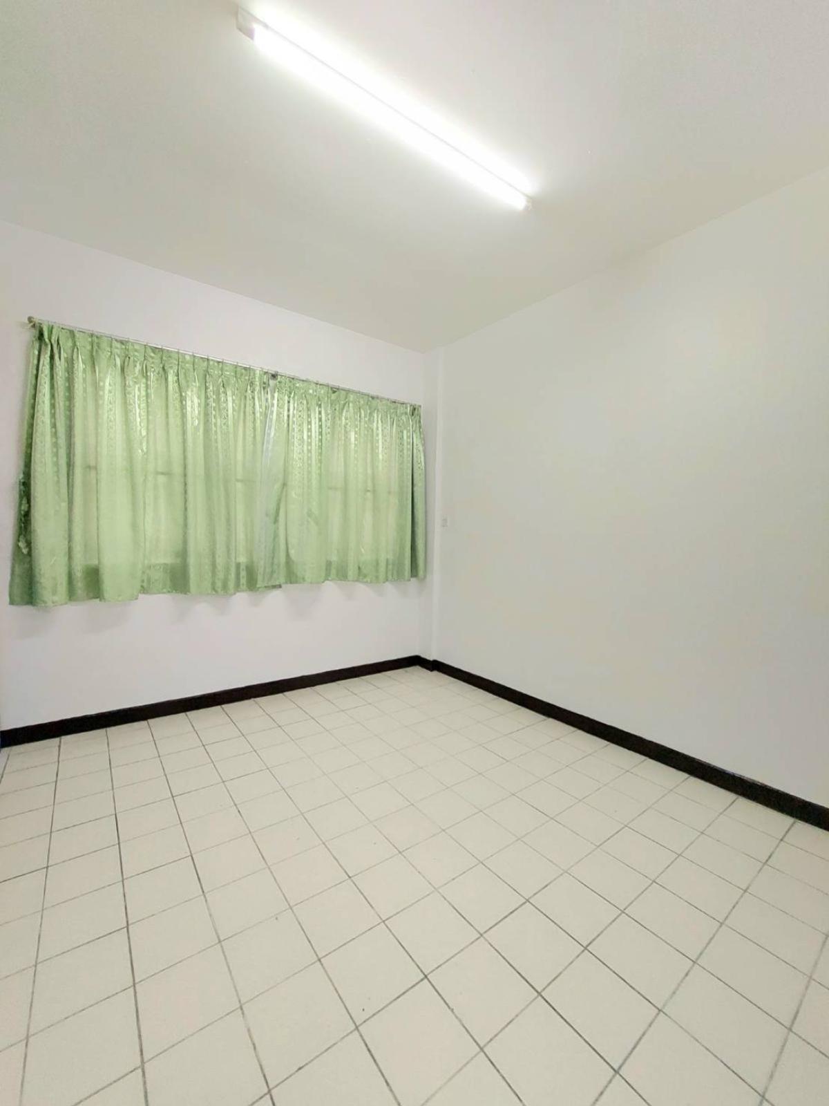 For SaleTownhomeRama 2, Bang Khun Thian : For Sale Townhouse/Townhome  , Sinthawee Ngam Charoen , newly renovated , Tha Kham , Bang Khun Thian , Bangkok , CX-137072