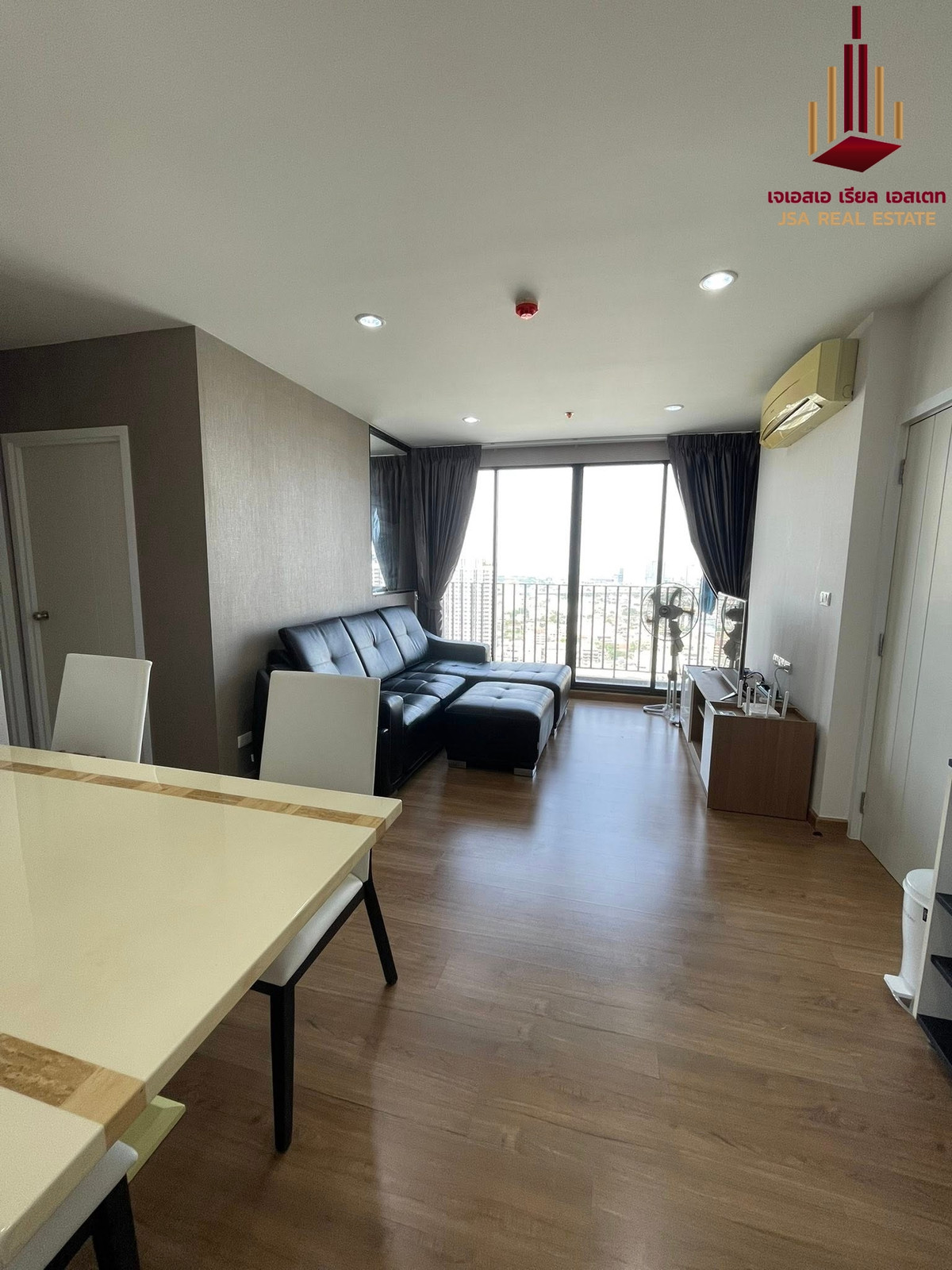 For RentCondoBang Sue, Wong Sawang, Tao Pun : ✨ For Rent : The Tree Interchange Condo ✨ 💰 Only 23,000 thb/month