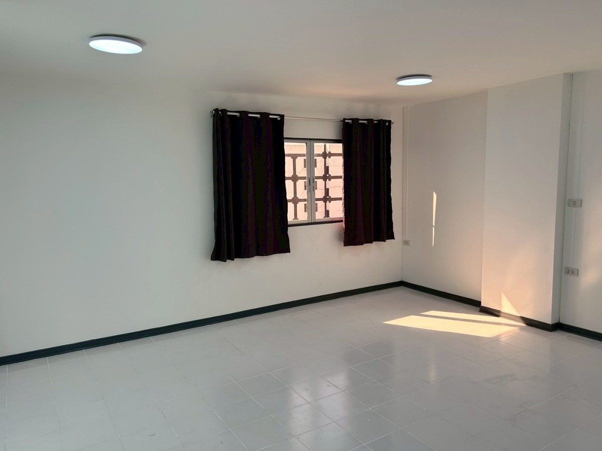 For SaleCondoLadprao101, Happy Land, The Mall Bang Kapi : ✅ S-LCLP136 ✅ Line : @p2nproperty