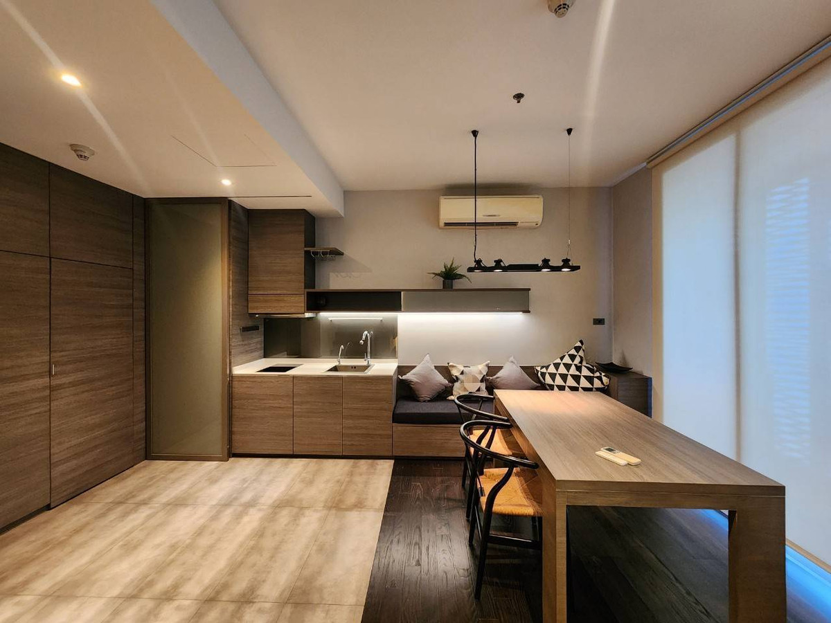 For SaleCondoRatchathewi,Phayathai : for sale condo Villa Rachatewi Duplex (S03-2180S)