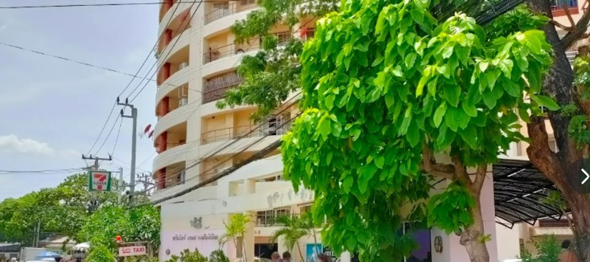 ขายคอนโดพัฒนาการ ศรีนครินทร์ : ขายด่วน ! คอนโด พรีเมียร์ เพลส พระราม 9 ทำเลดี ใกล้ The nine พระราม 9 ขนาด3 นอน ราคาถูกสุดค่ะ ในตึก เพียง3.59 เท่านั้น มีห้องจริงนัดชมได้เลยค่ะ ยินดีให้บริการค่ะสนใจติดต่อคุณดรีม0956355593