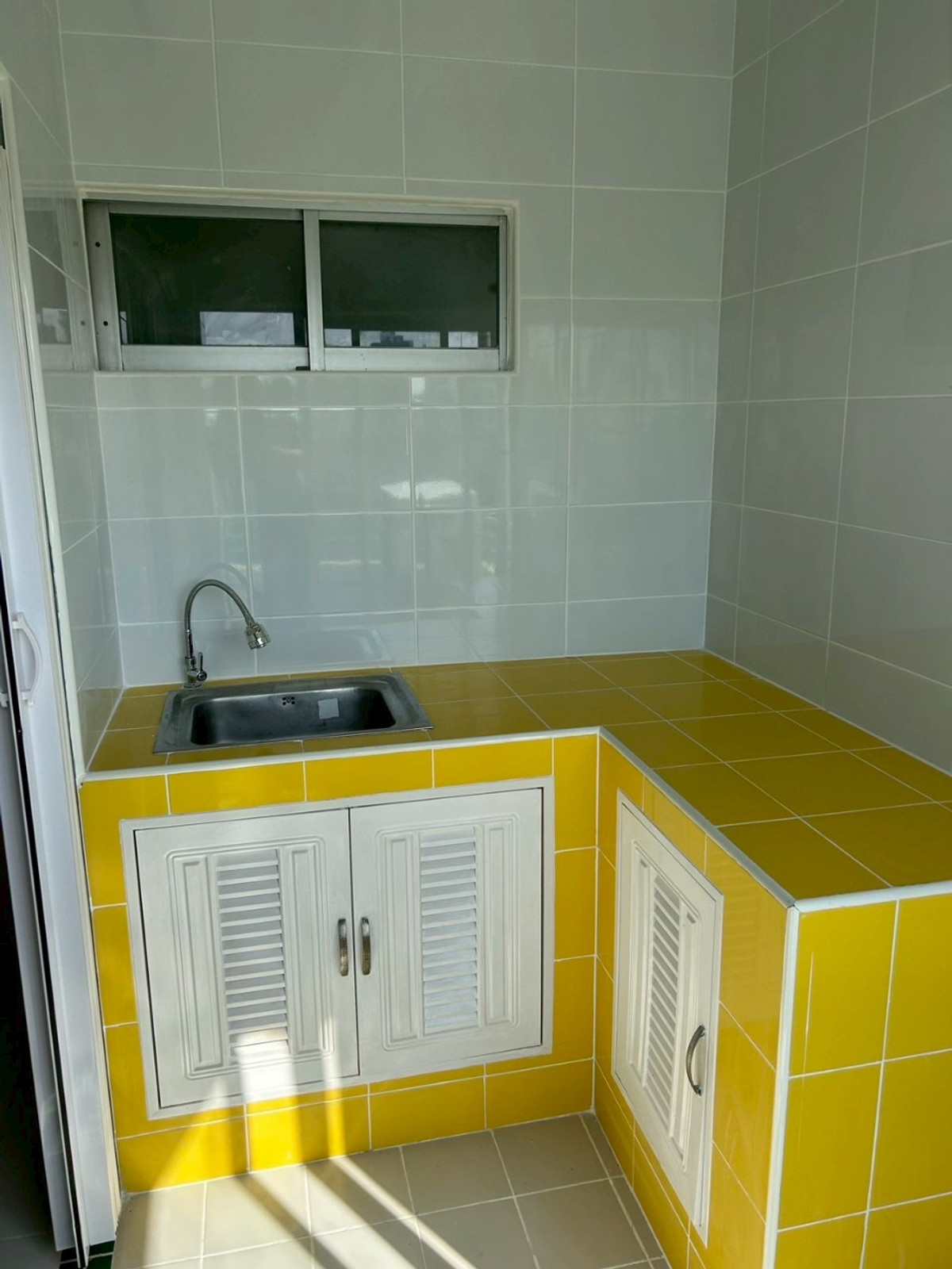 For SaleCondoLadprao101, Happy Land, The Mall Bang Kapi : ✅ S-LCLP136 ✅ Line : @p2nproperty