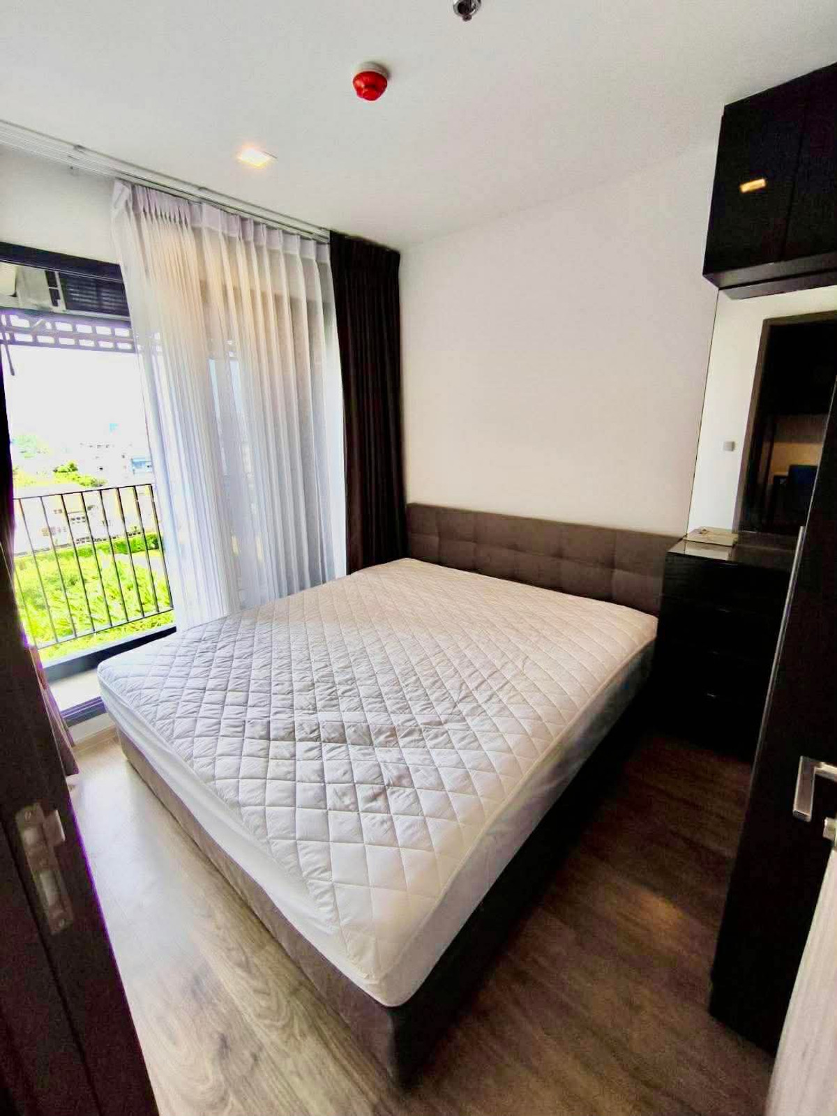 ให้เช่าคอนโดลาดพร้าว เซ็นทรัลลาดพร้าว : ME2500128 ให้เช่าห้องใหม่เอี่ยม วิวดี เฟอร์ครบ ไลฟ์ ลาดพร้าว แวลลีย์ ติด BTS ห้าแยกลาดพร้าว