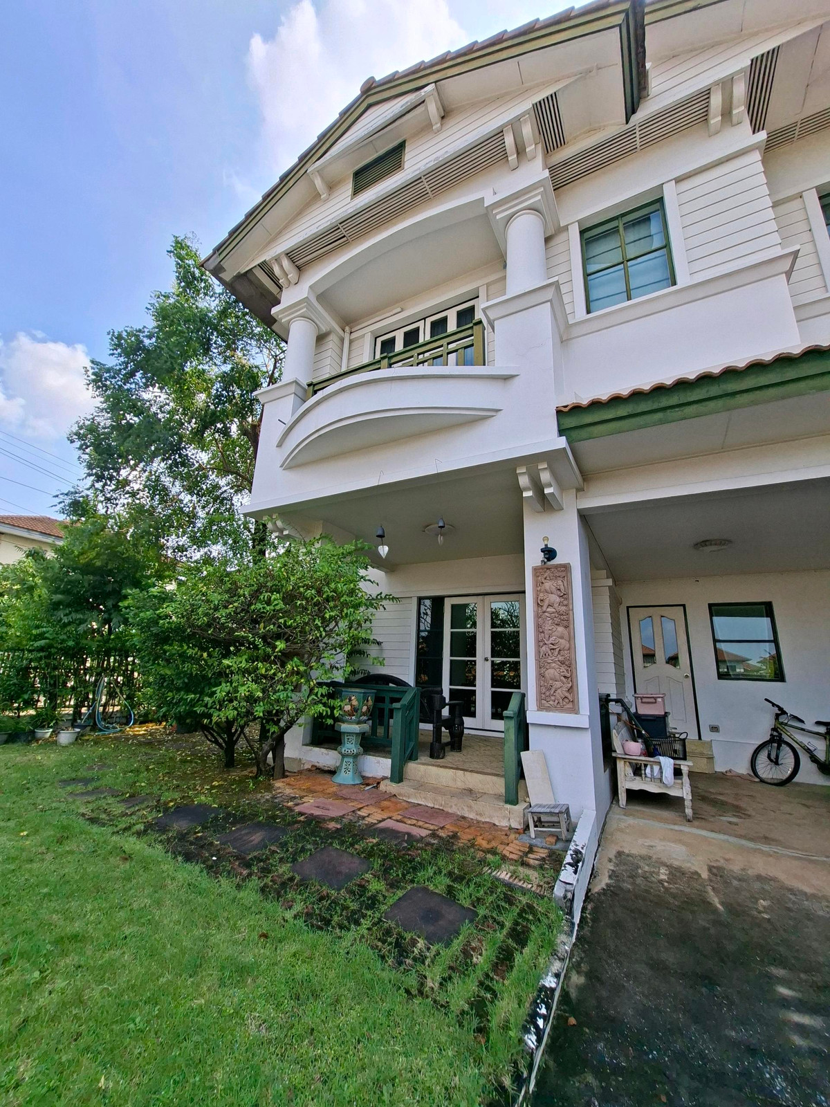 For SaleHousePathum Thani,Rangsit, Thammasat : 🏡House for Sale Lumlukka • 2-storey detached house 73.4 Sq.wah 3 beds 3 baths near🚆BTS Khu Khot 📞099 415 2664 