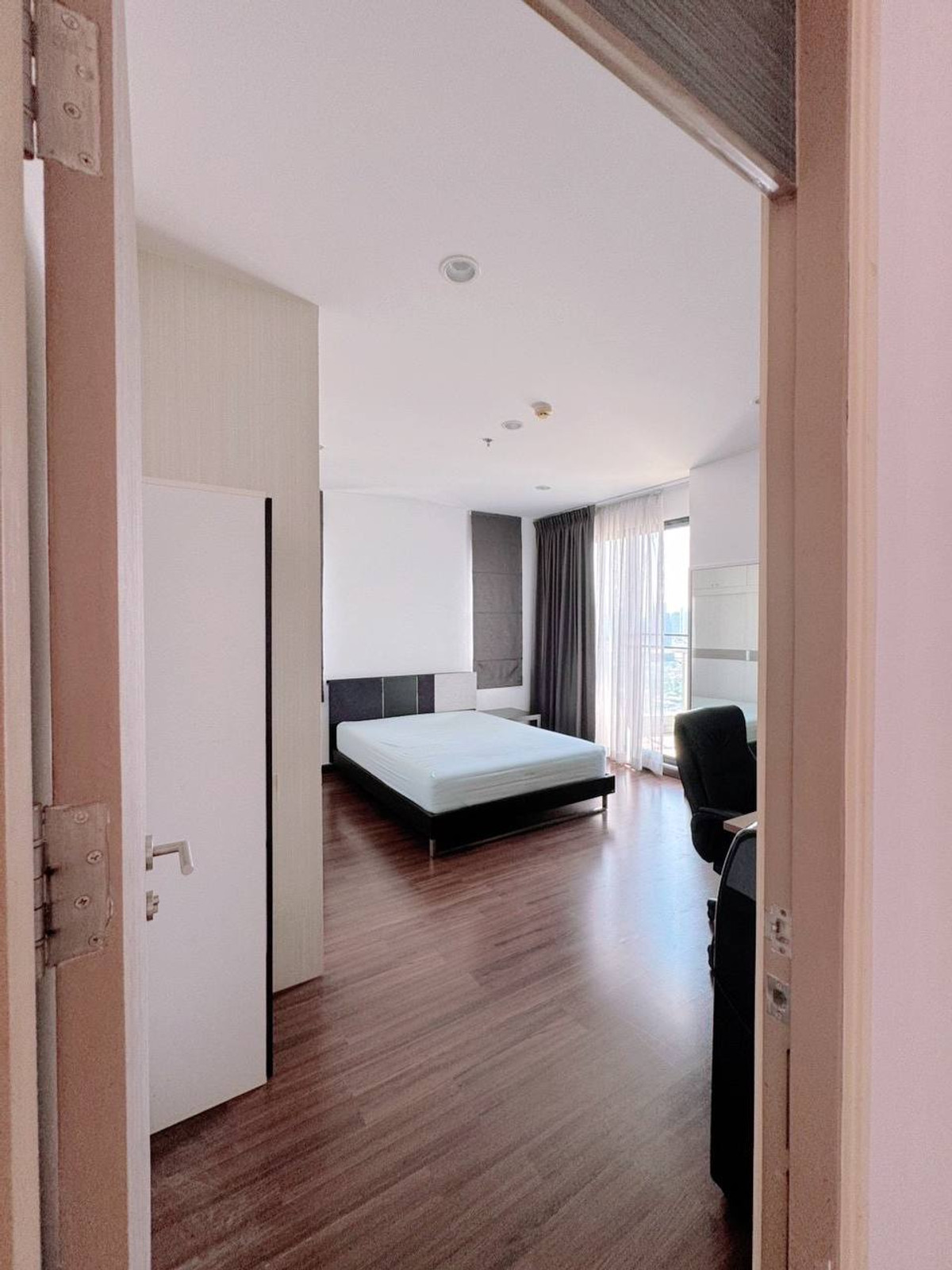 For RentCondoRatchathewi,Phayathai : Supalai Premier Ratchathewi【𝐑𝐄𝐍𝐓】🔥Decorate in a modern, luxurious style, arranged in an orderly manner, giving a simple, expensive feel like an adult who likes order🔥 Contact Line ID: @hacondo