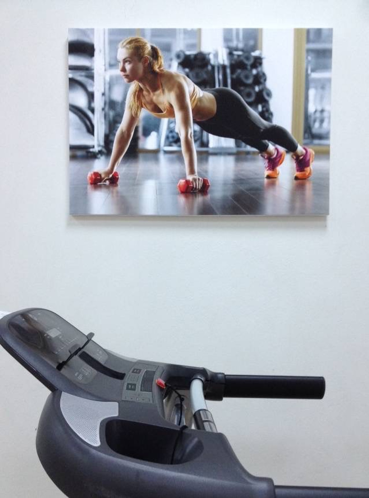 CondoSukhumvit, Asoke, Thonglor : 🔥Urgent for rent and sale🔥 ✨Beverly Tower Condo✨ ❄️2nd Floor 2 Rooms / 2 Bathrooms❄️ 💖Balcony facing East & South Parking, Pool, Fitness 10' Walk to BTS Nana💖 Line @bzprOperty