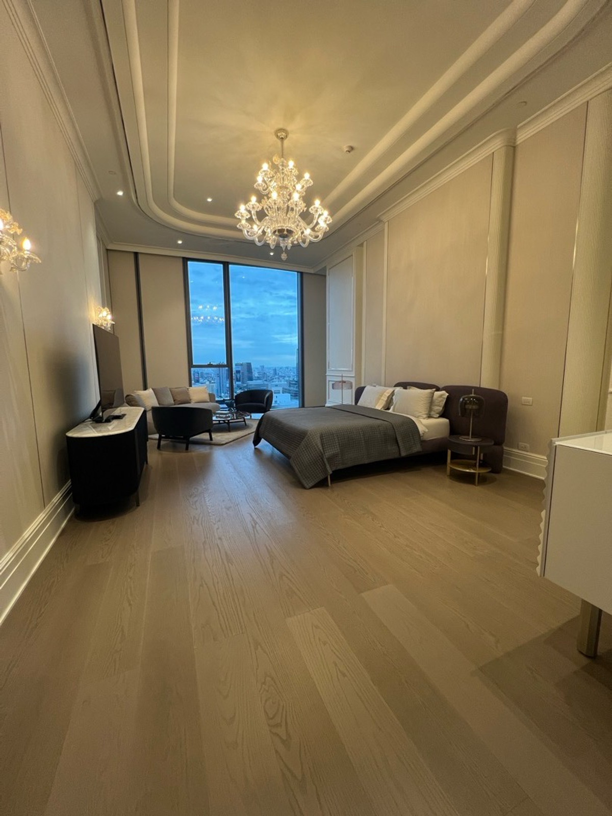 ขายคอนโดวิทยุ ชิดลม หลังสวน : penthouse scope langsuan for sell !!