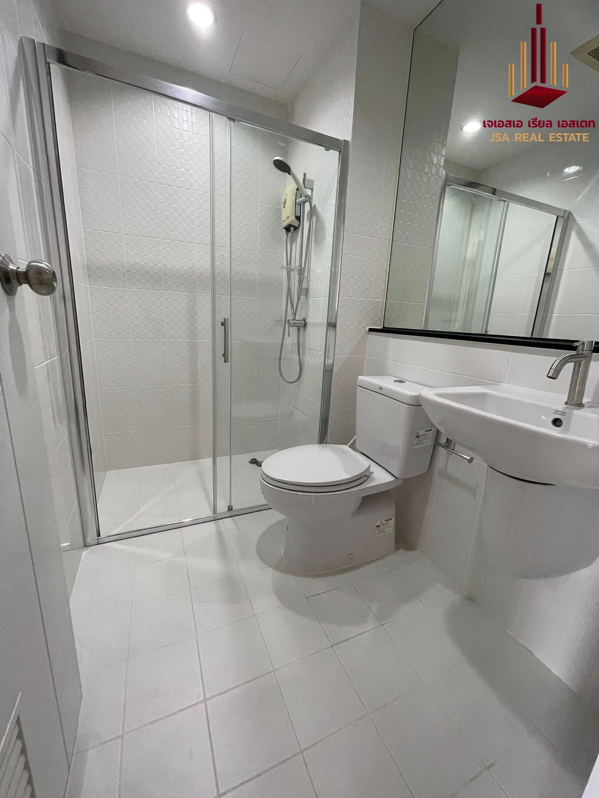 For RentCondoBang Sue, Wong Sawang, Tao Pun : ✨ For Rent : The Tree Interchange Condo ✨ 💰 Only 23,000 thb/month