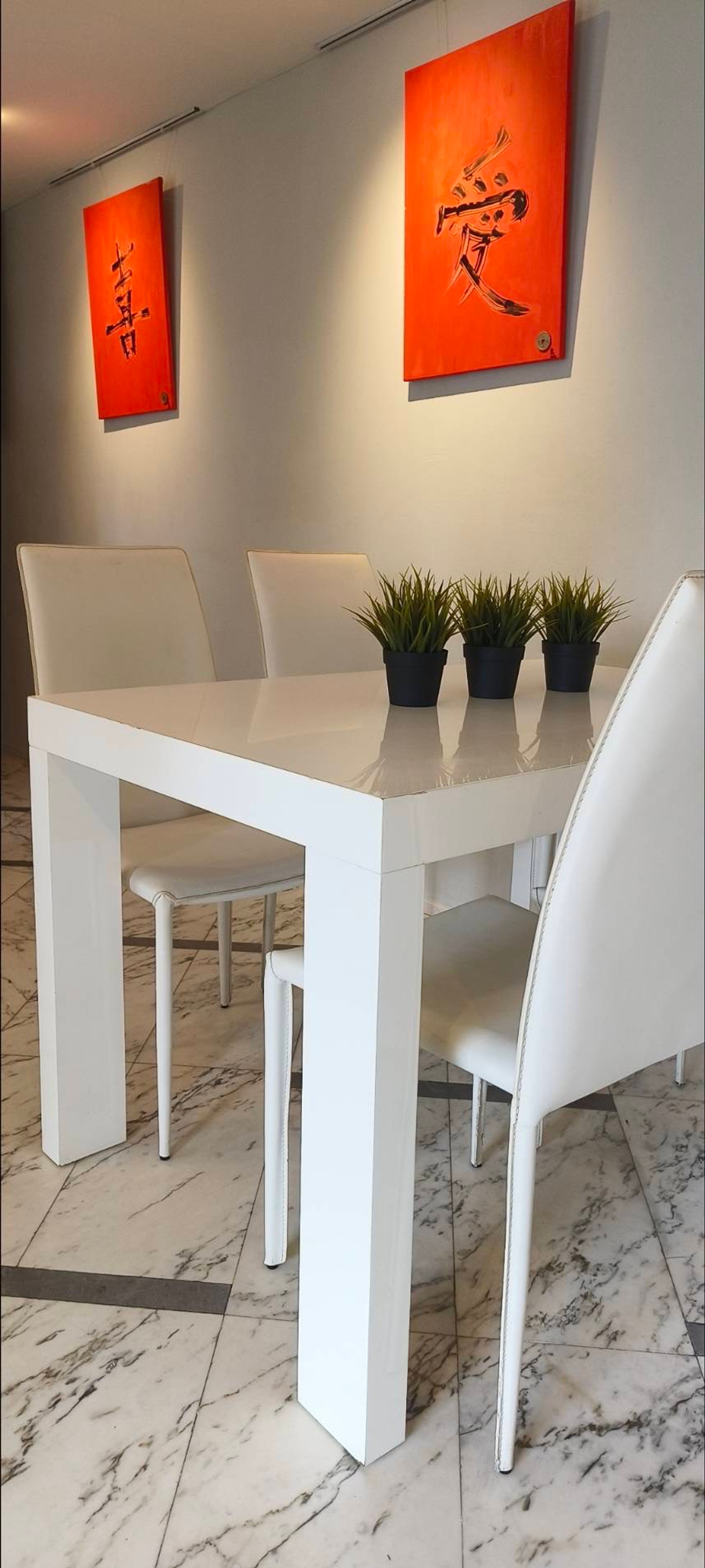 CondoSukhumvit, Asoke, Thonglor : 🔥Urgent for rent and sale🔥 ✨Beverly Tower Condo✨ ❄️2nd Floor 2 Rooms / 2 Bathrooms❄️ 💖Balcony facing East & South Parking, Pool, Fitness 10' Walk to BTS Nana💖 Line @bzprOperty