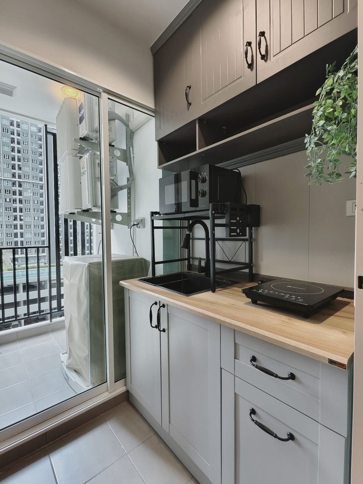 For RentCondoBangna, Bearing, Lasalle : For rent ✨ Regent home bangna ✨ Fully furnished and equipped, near BTS Bangna