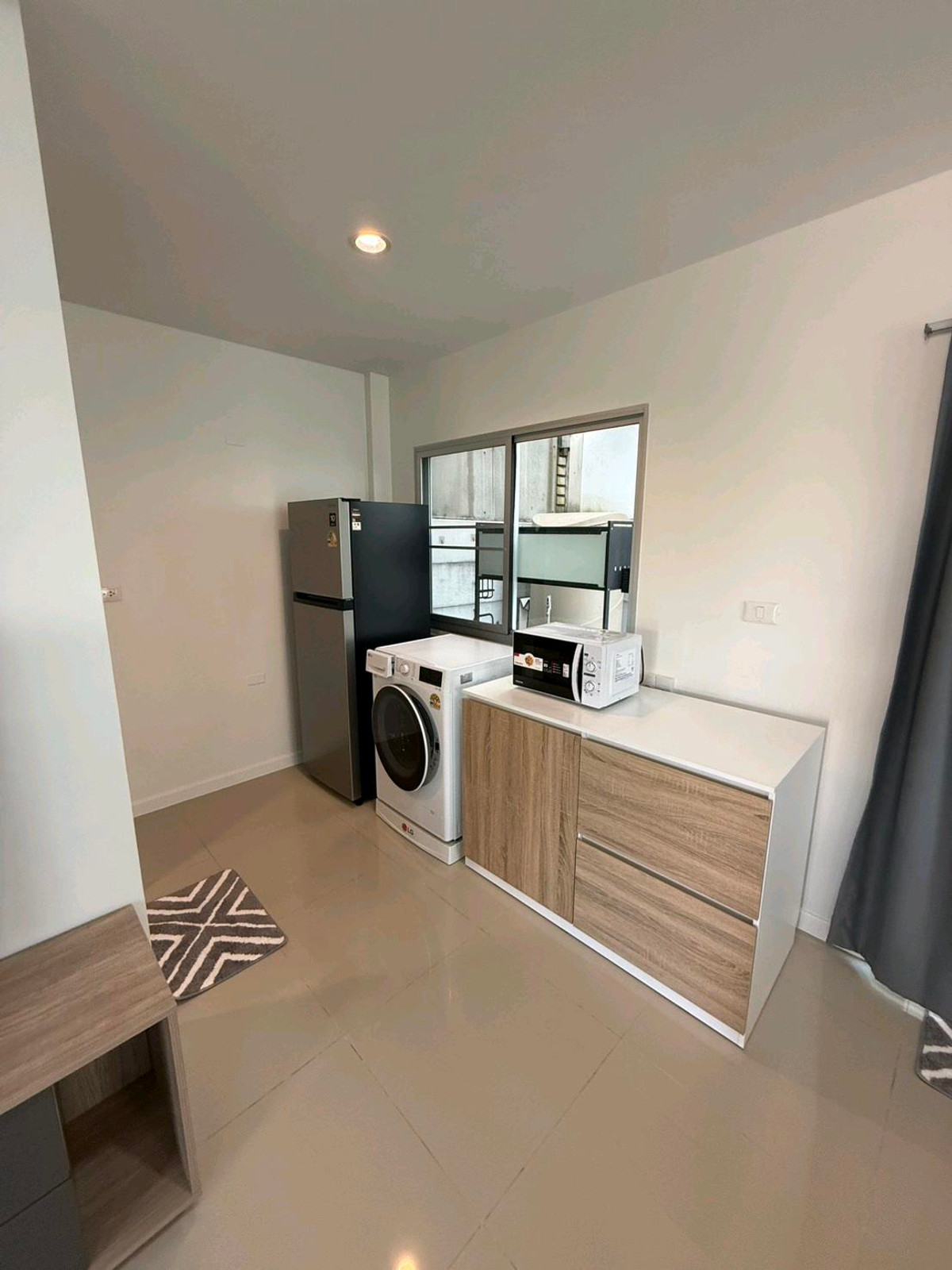 ให้เช่าทาวน์โฮมพระราม 2 บางขุนเทียน : 🔥ให้เช่า บ้านทาวน์โฮม 3 ชั้น โครงการ บ้านลุมพินี ทาวน์พาร์ค ท่าข้าม-พระราม 2⛳️เข้าทางพระราม2ซอย47 หรือ ท่าข้าม 7 ใกล้วัดท่าข้าม❣️💚Tel/Line: 085 484 8586 Ag.