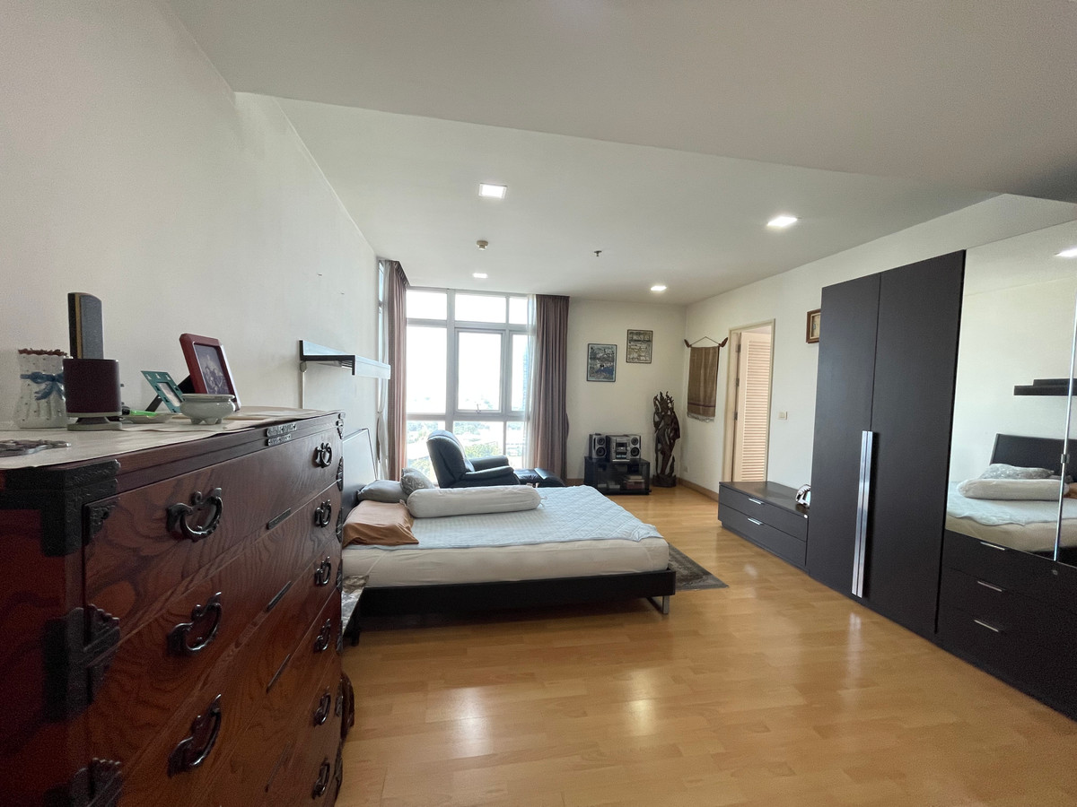 For SaleCondoSukhumvit, Asoke, Thonglor : For Sale Nusasiri grand condo 3 bedroom best price best location 