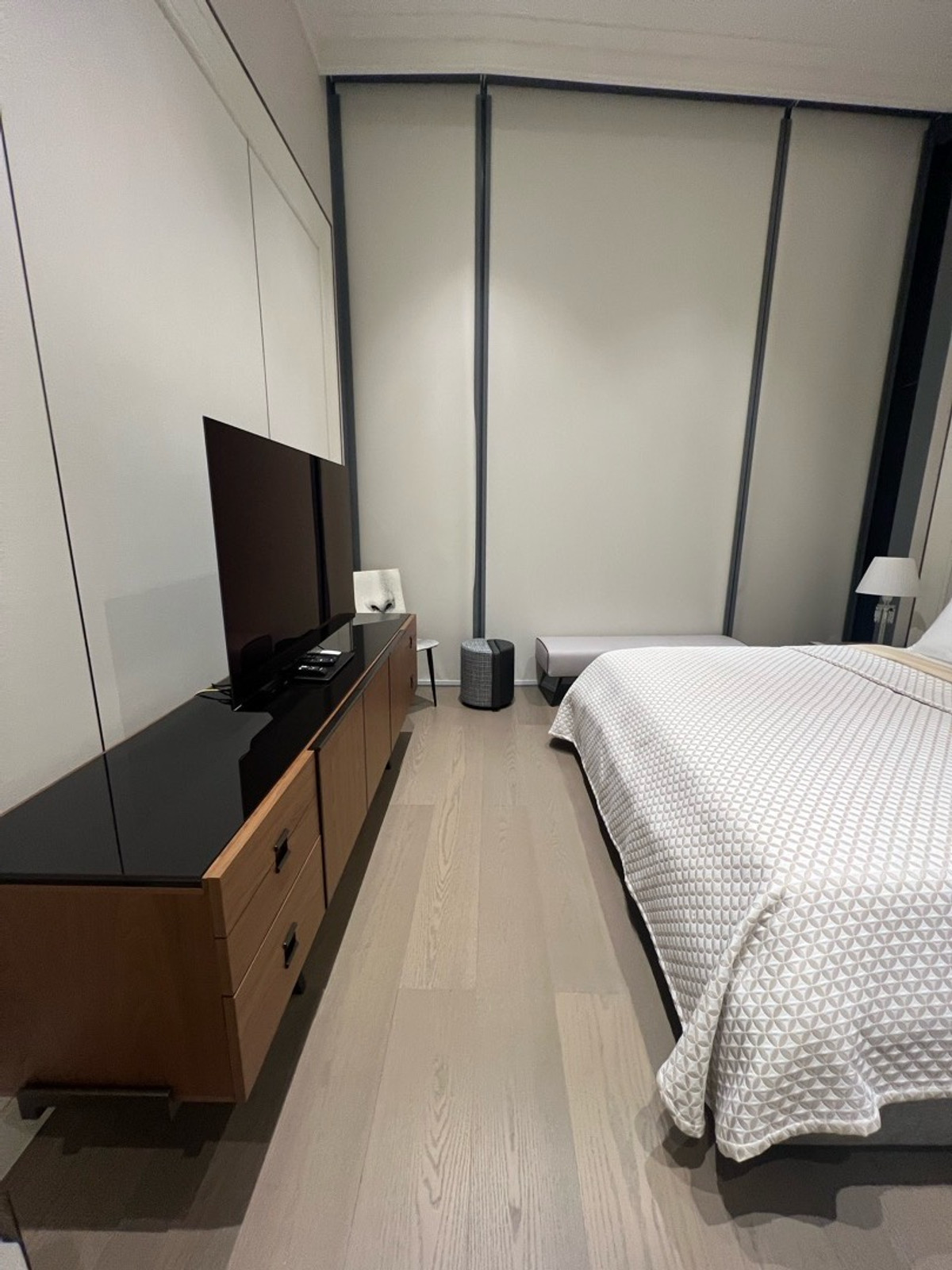 ขายคอนโดวิทยุ ชิดลม หลังสวน : penthouse scope langsuan for sell !!