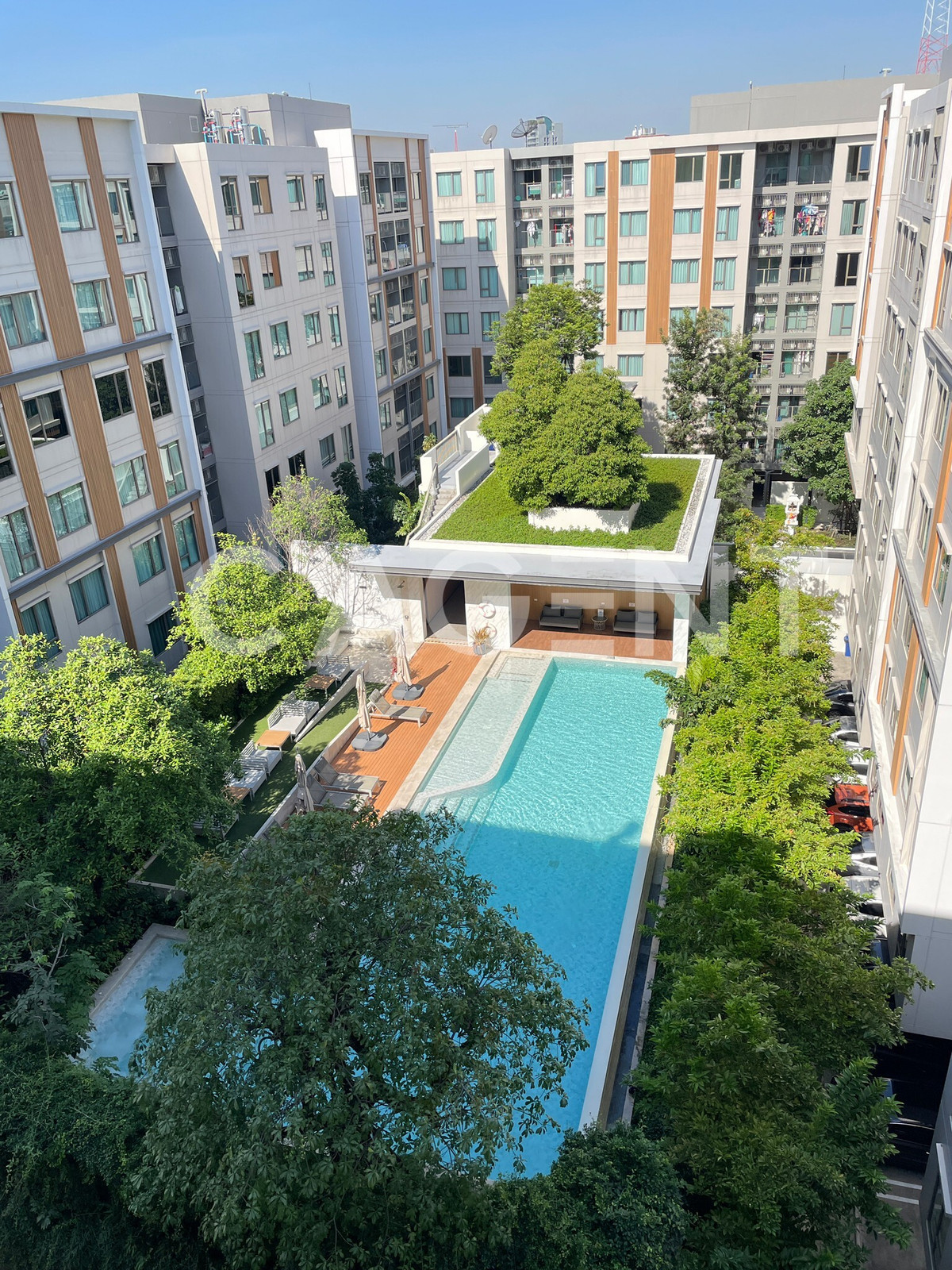 For SaleCondoKasetsart, Ratchayothin : Condo for urgent sale “PHYLL Phahon 34” next to BTS Senanikom.