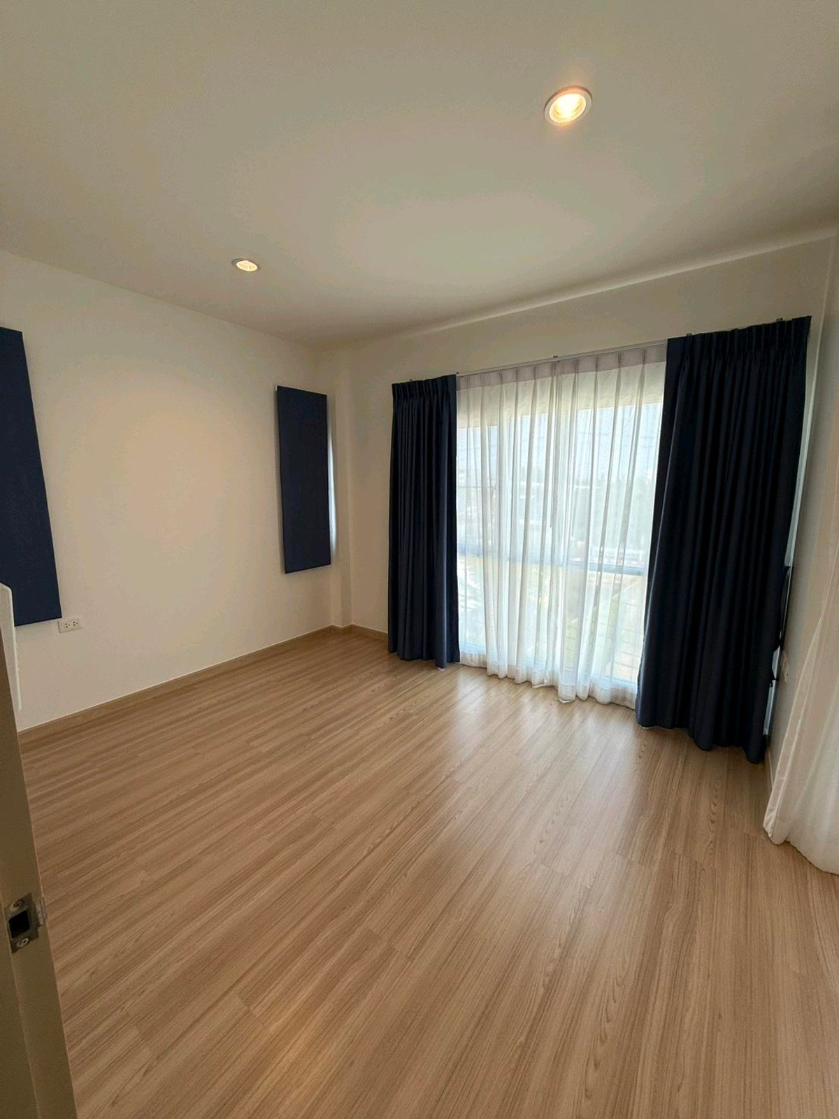 ให้เช่าทาวน์โฮมพระราม 2 บางขุนเทียน : 🔥ให้เช่า บ้านทาวน์โฮม 3 ชั้น โครงการ บ้านลุมพินี ทาวน์พาร์ค ท่าข้าม-พระราม 2⛳️เข้าทางพระราม2ซอย47 หรือ ท่าข้าม 7 ใกล้วัดท่าข้าม❣️💚Tel/Line: 085 484 8586 Ag.